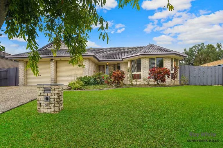 23 Orangetip Crescent, Calamvale, QLD 4116