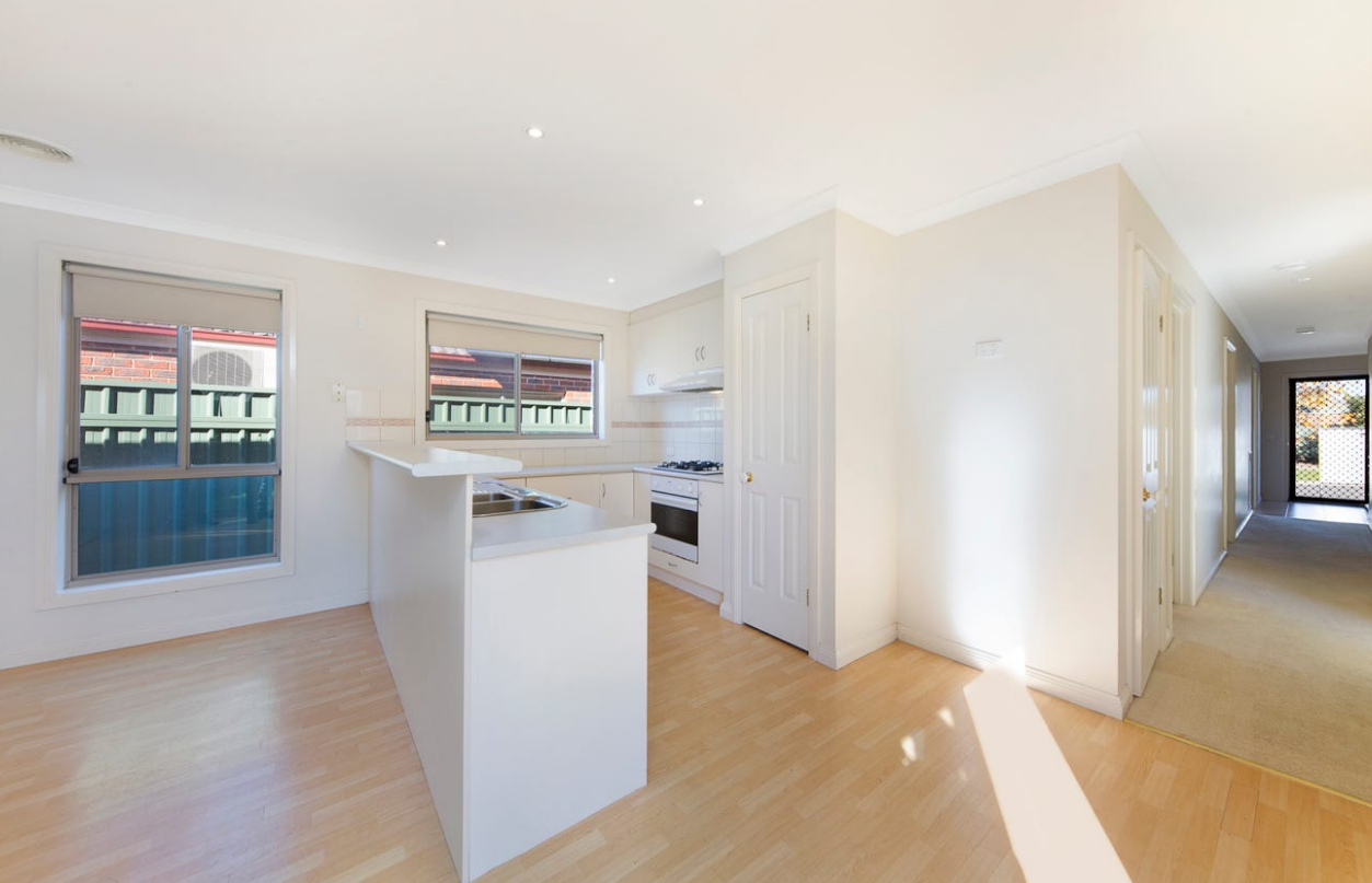 38 Norfolk Avenue, Lake Gardens, VIC 3355