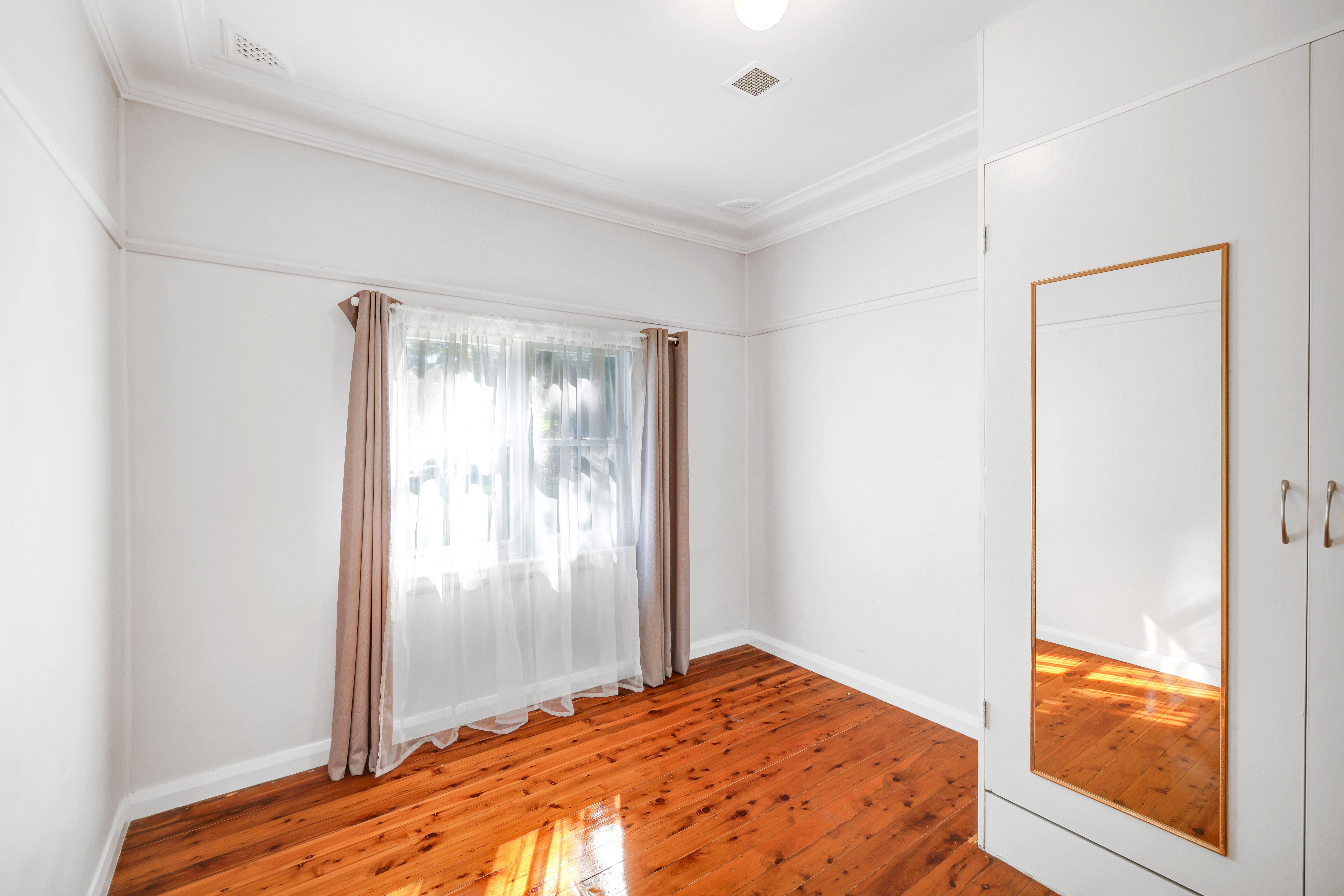 8 Owen Street, Huskisson, NSW