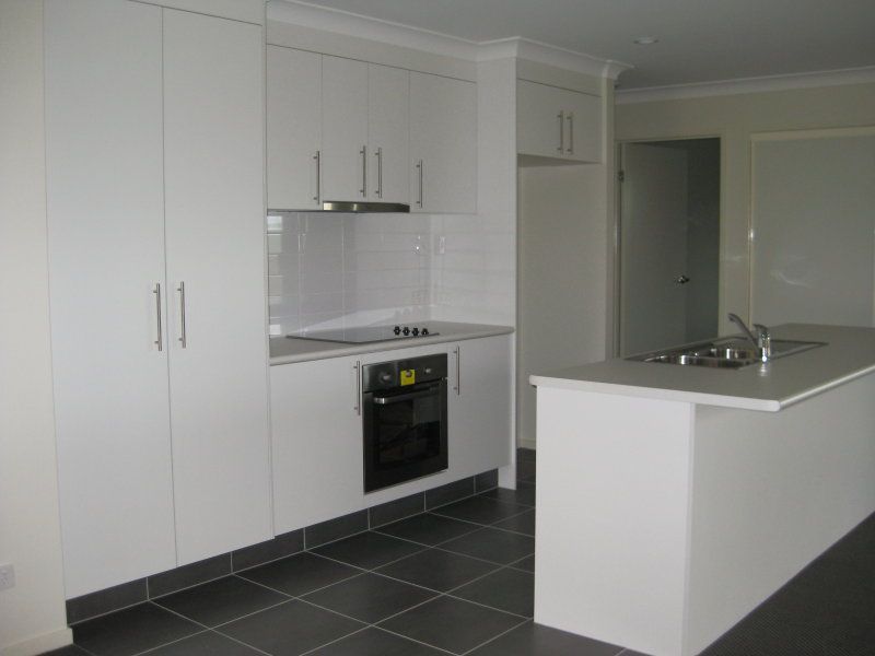 31 Peggy Crescent, Redbank Plains, QLD 4301