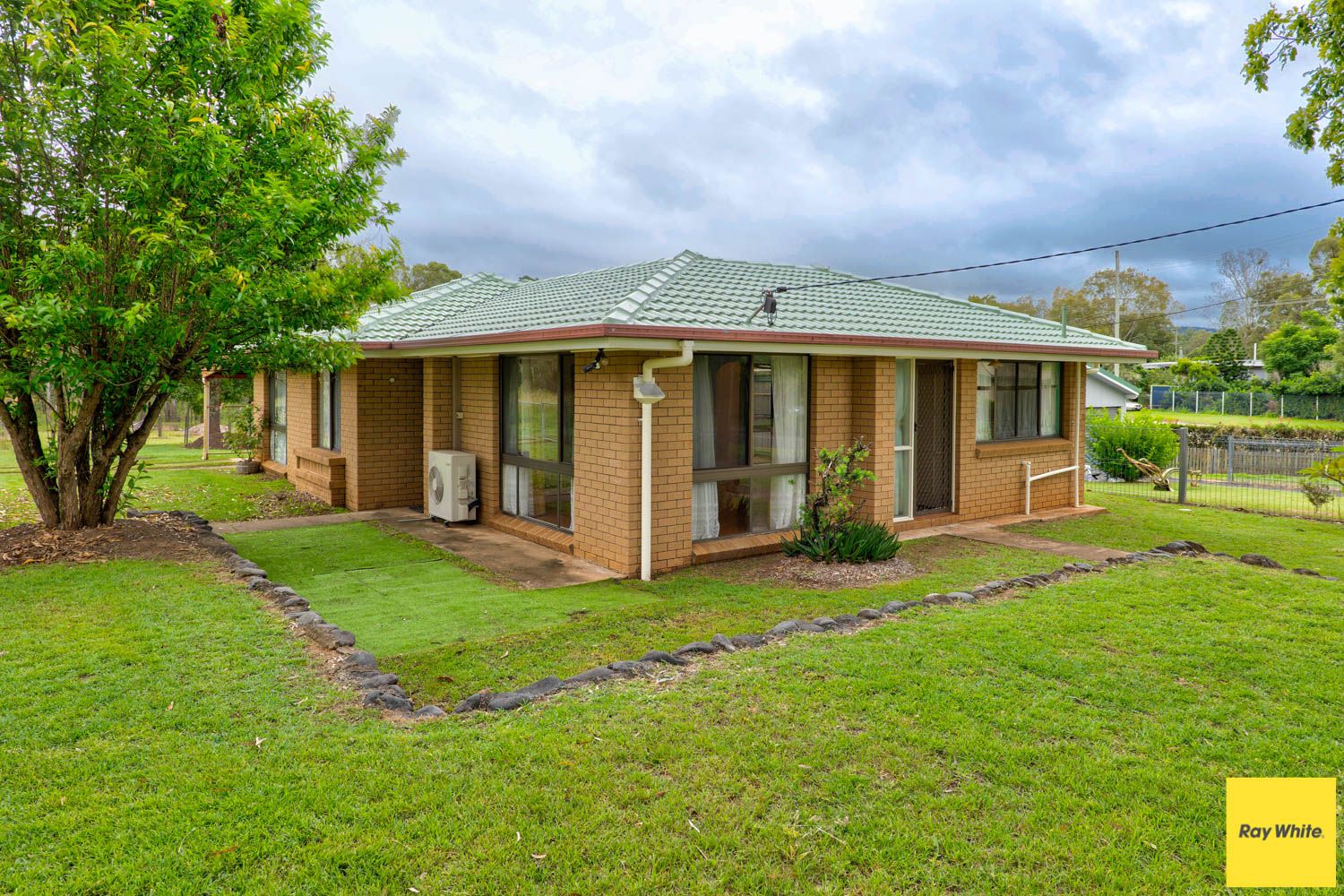 2 Airforce Road, Helidon QLD 4344