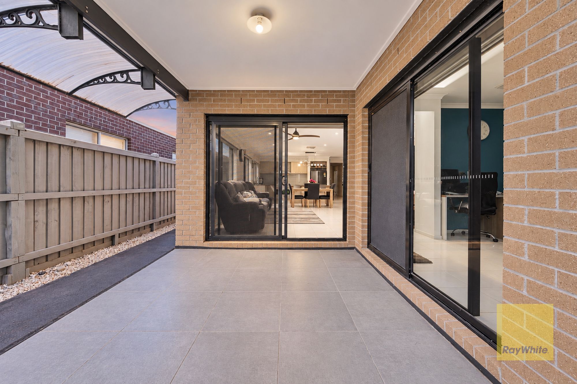 3 Schiller Street — photo 15 of 16