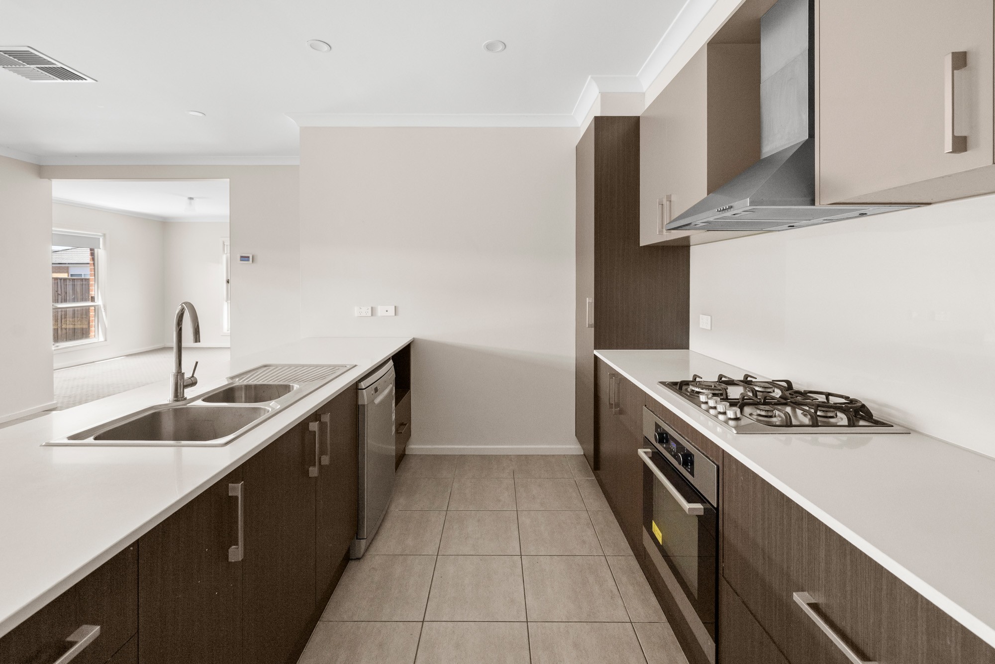 8 Wongabeena Grove, Werribee, VIC 3030