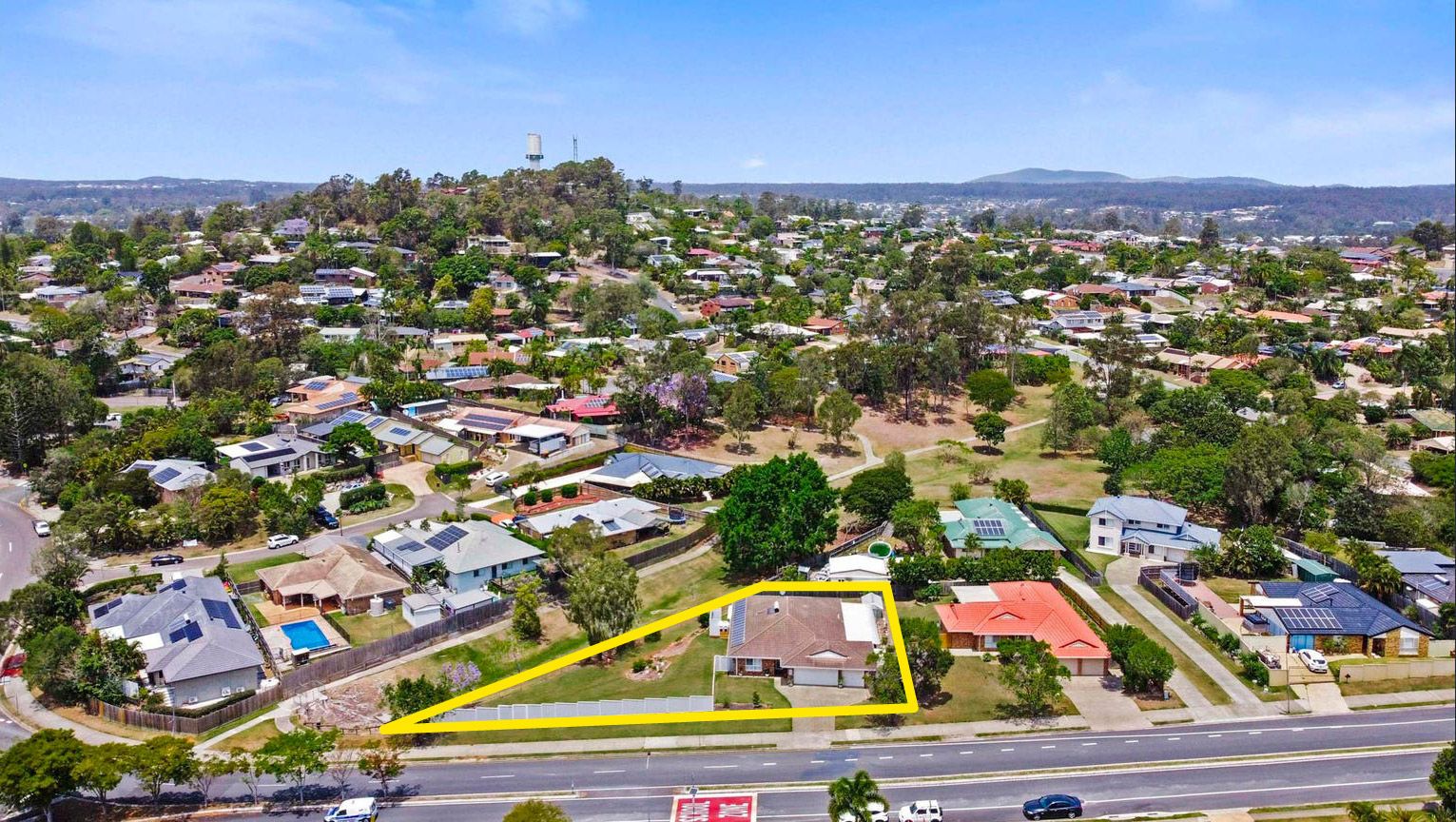21 Queen Elizabeth Drive — photo 22 of 23