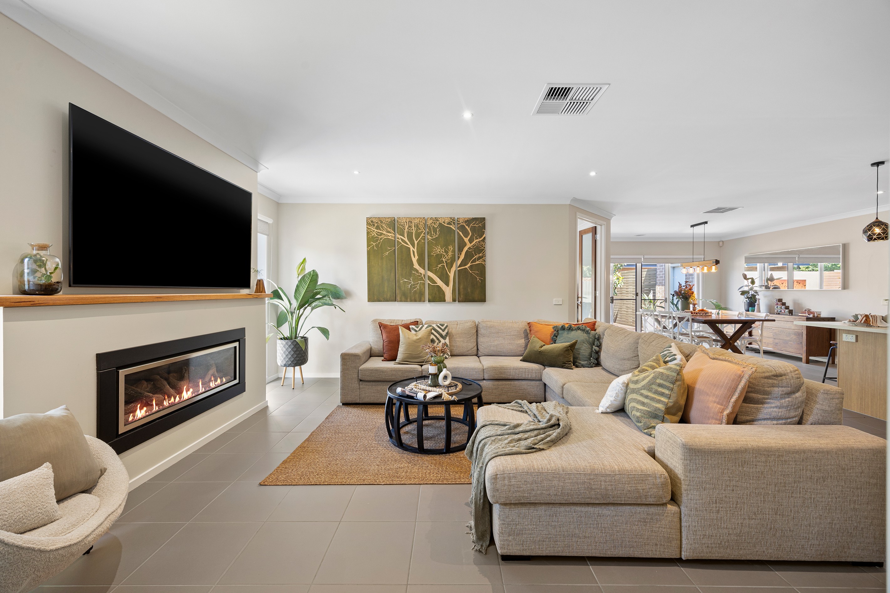 48 Paringa Drive, Ferntree Gully, VIC 3156