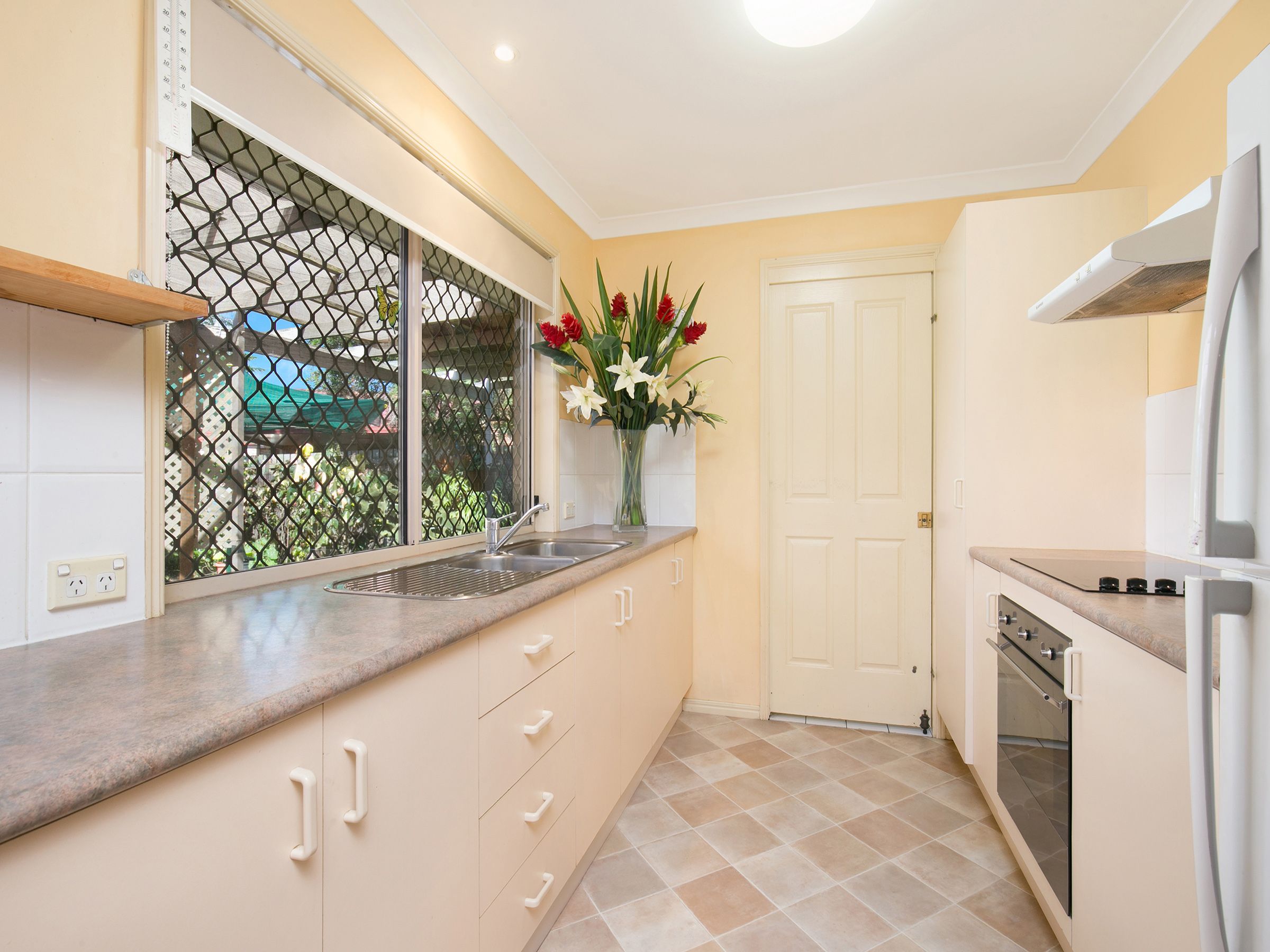 2 Craig Street, Crestmead, QLD 4132