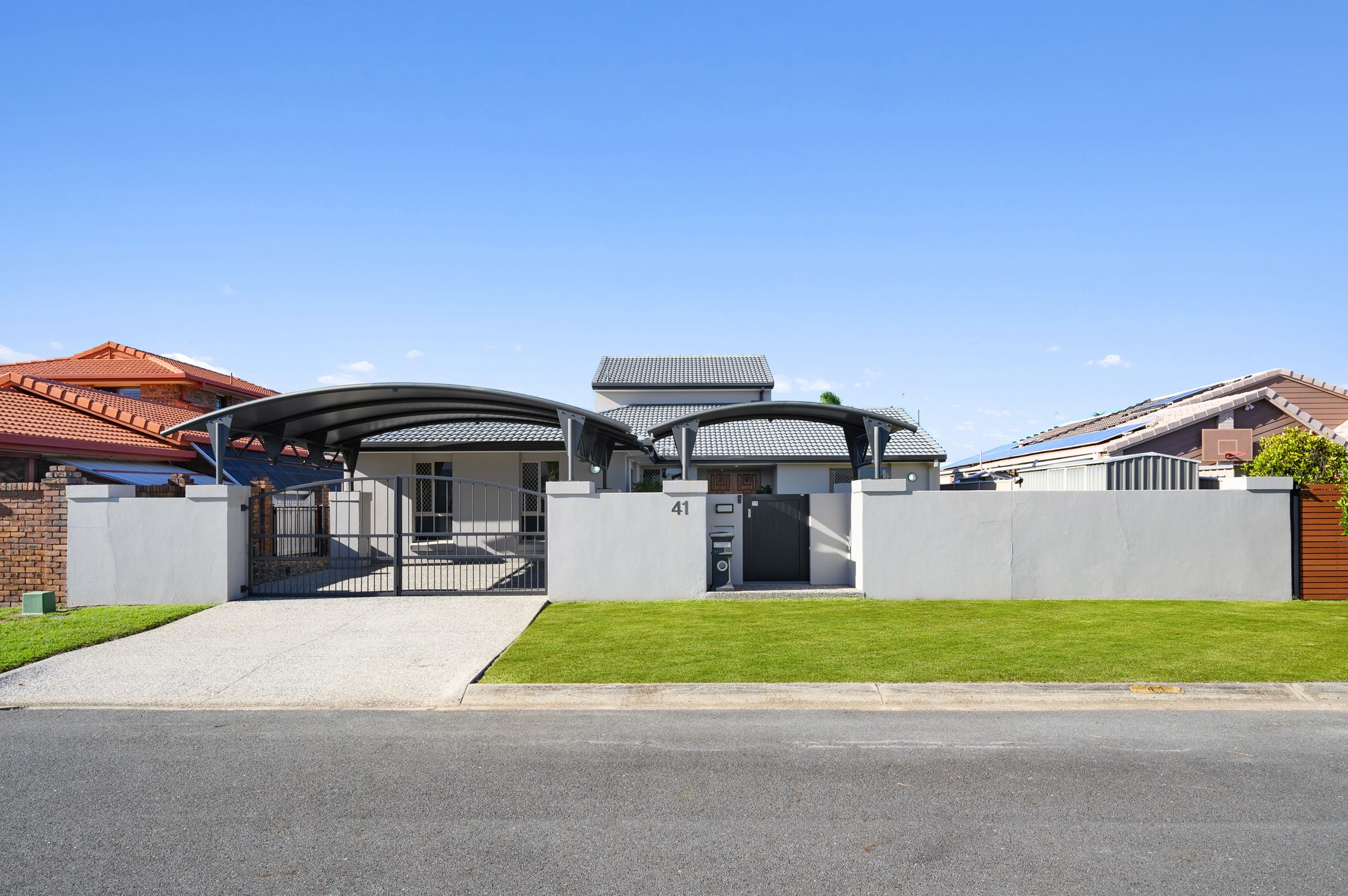 41 Seaspray Street — photo 5 of 30