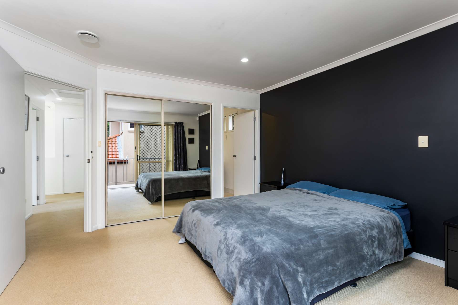 91 Nautilus Drive photo 8