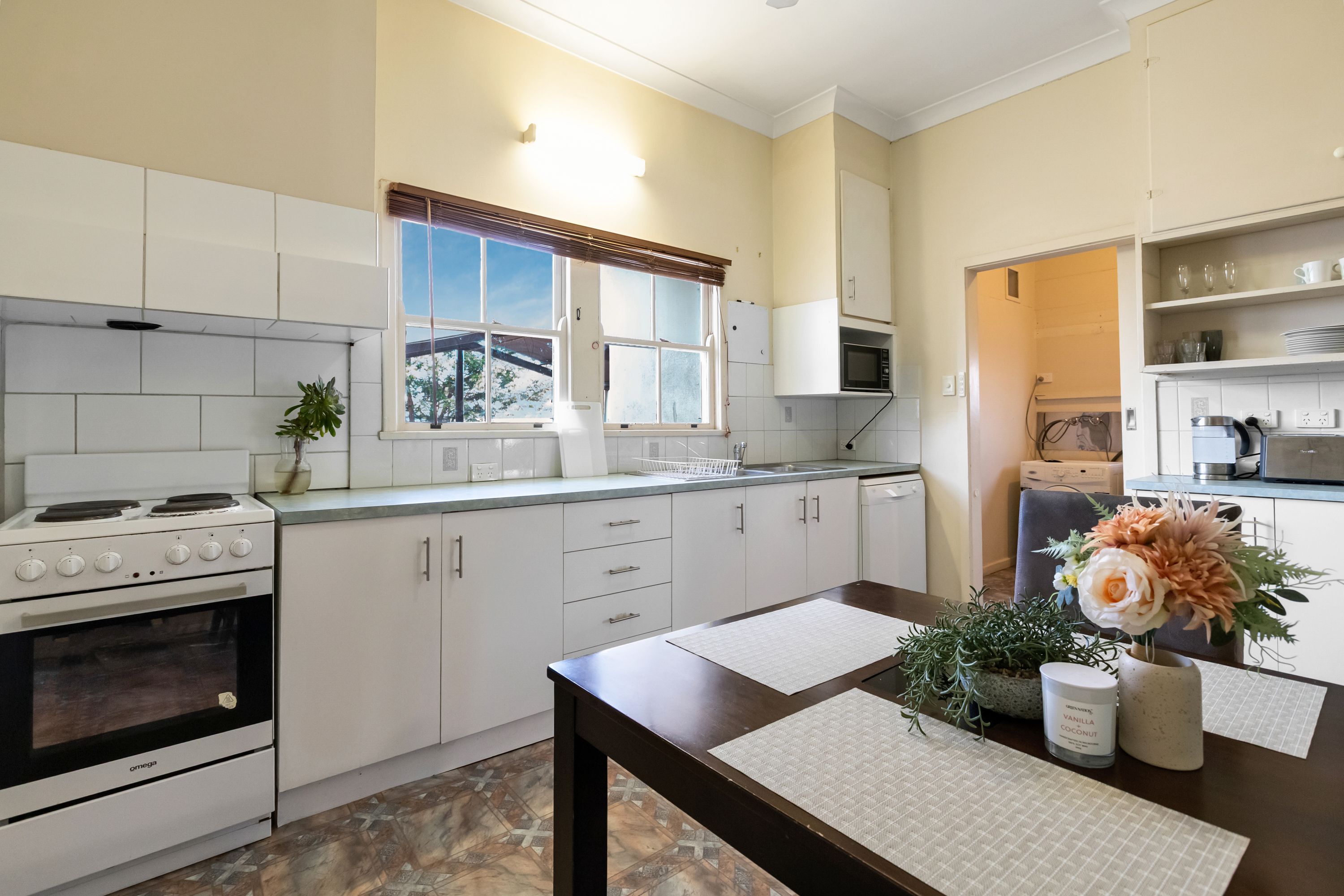 2 Hunter Street — photo 6 of 12