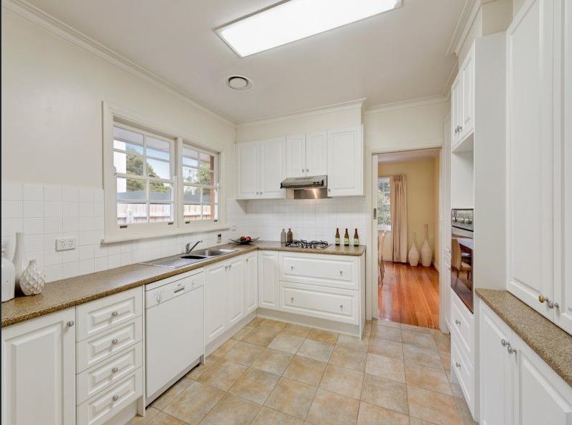 48 Hopetoun Avenue, Canterbury, VIC 3126