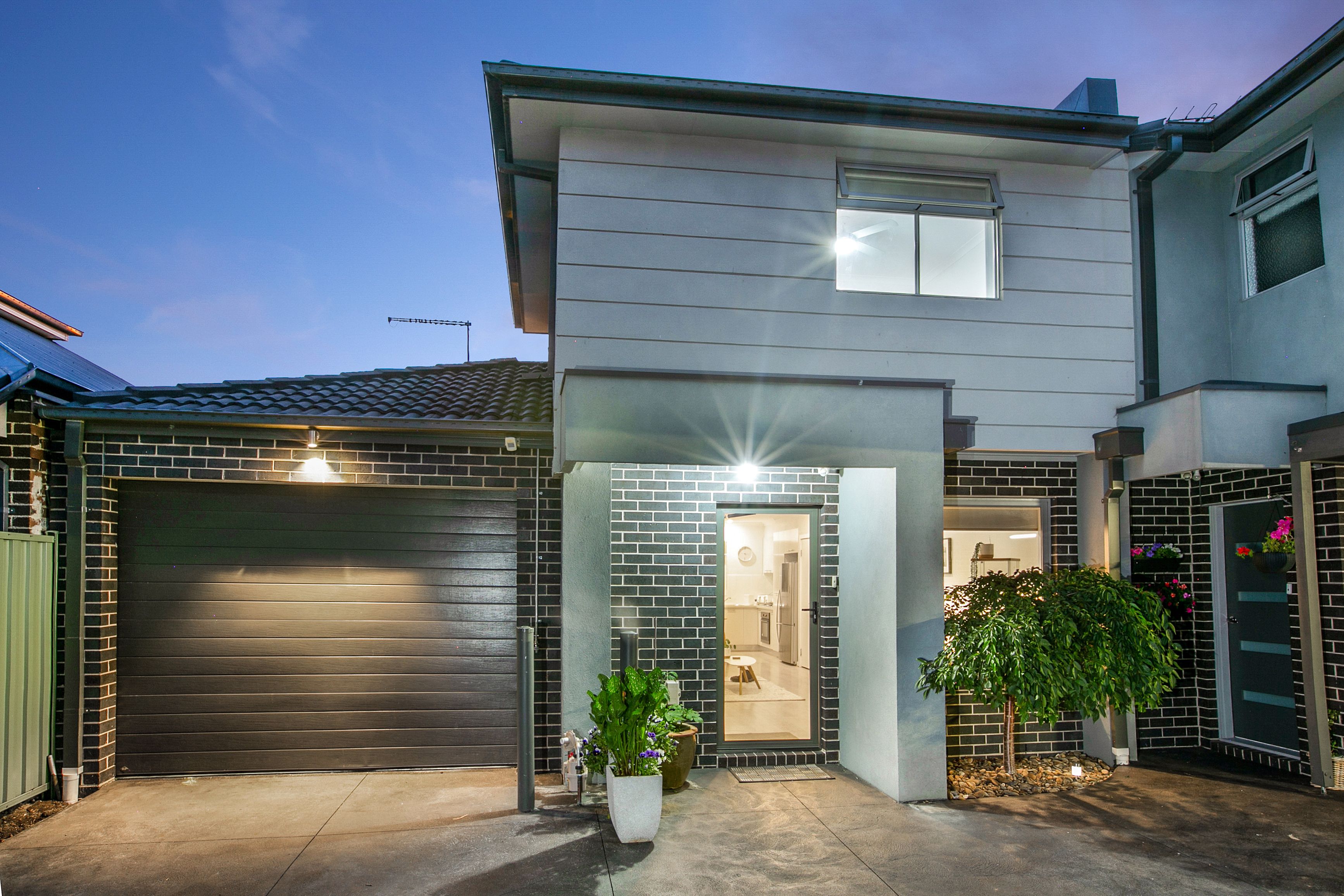 39 Purinuan Road, Reservoir VIC 3073