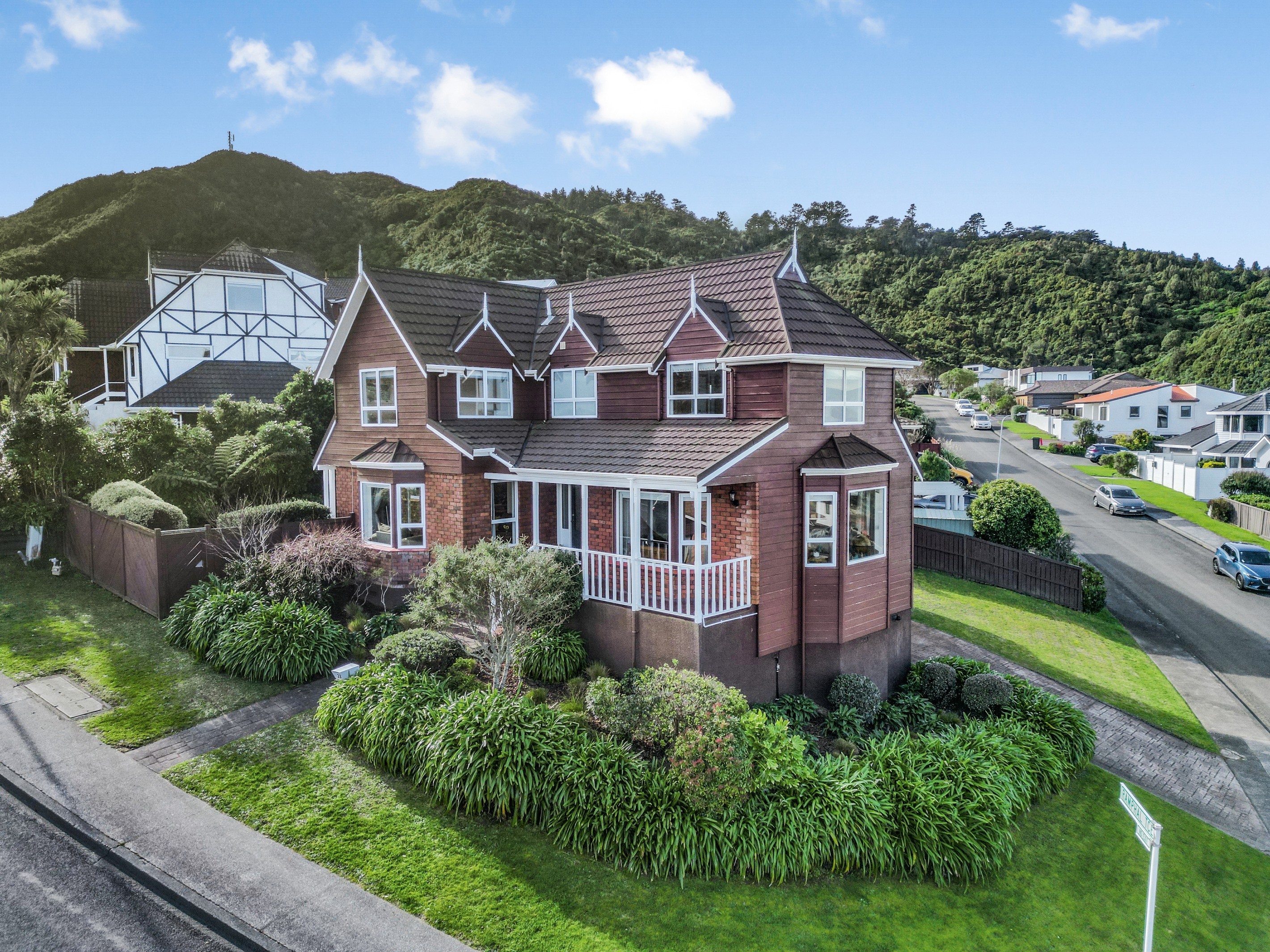 28 Satara Crescent, Khandallah, Wellington City