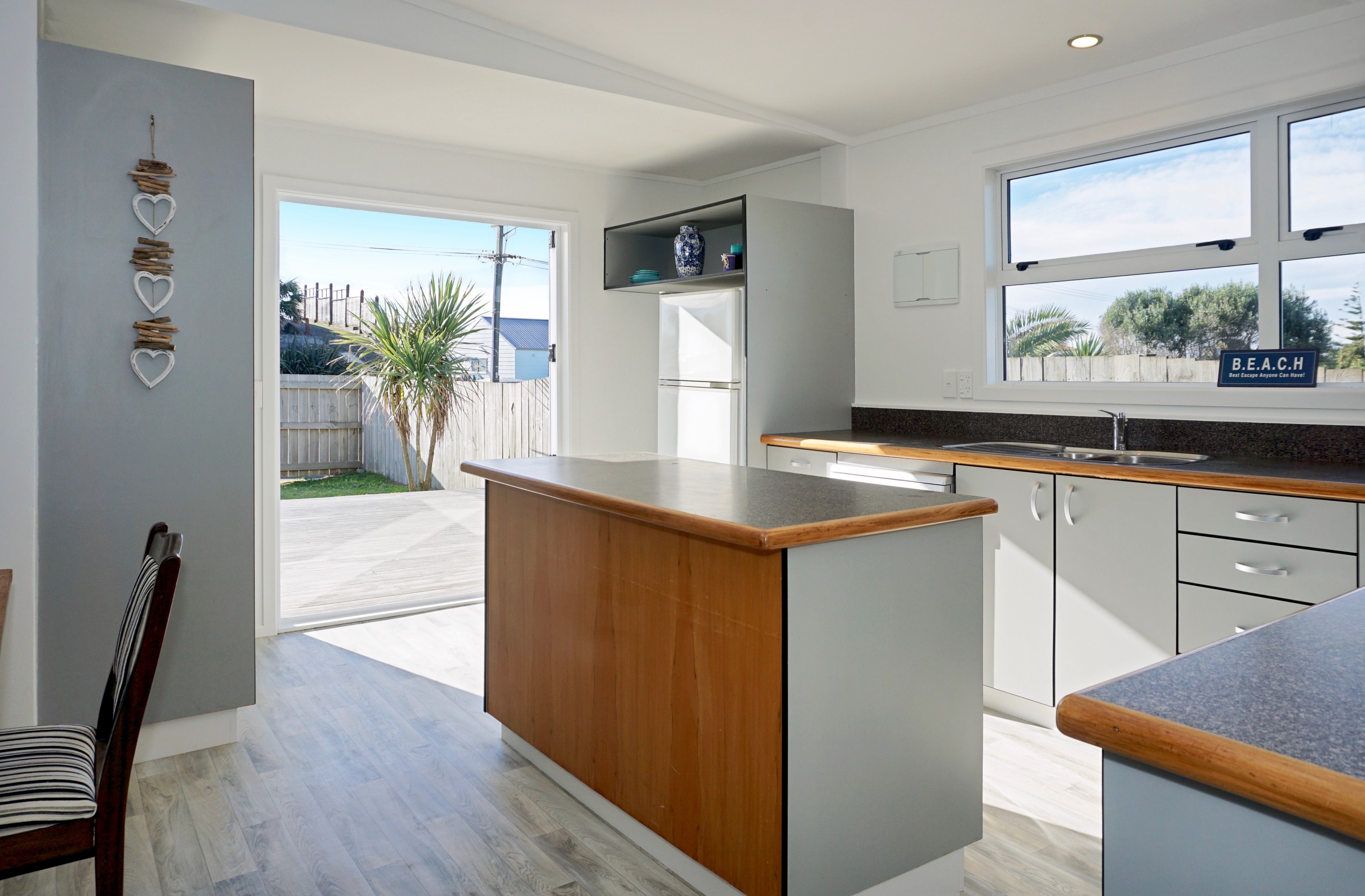 436 Pukehina Parade, Pukehina, Western Bay Of Plenty District