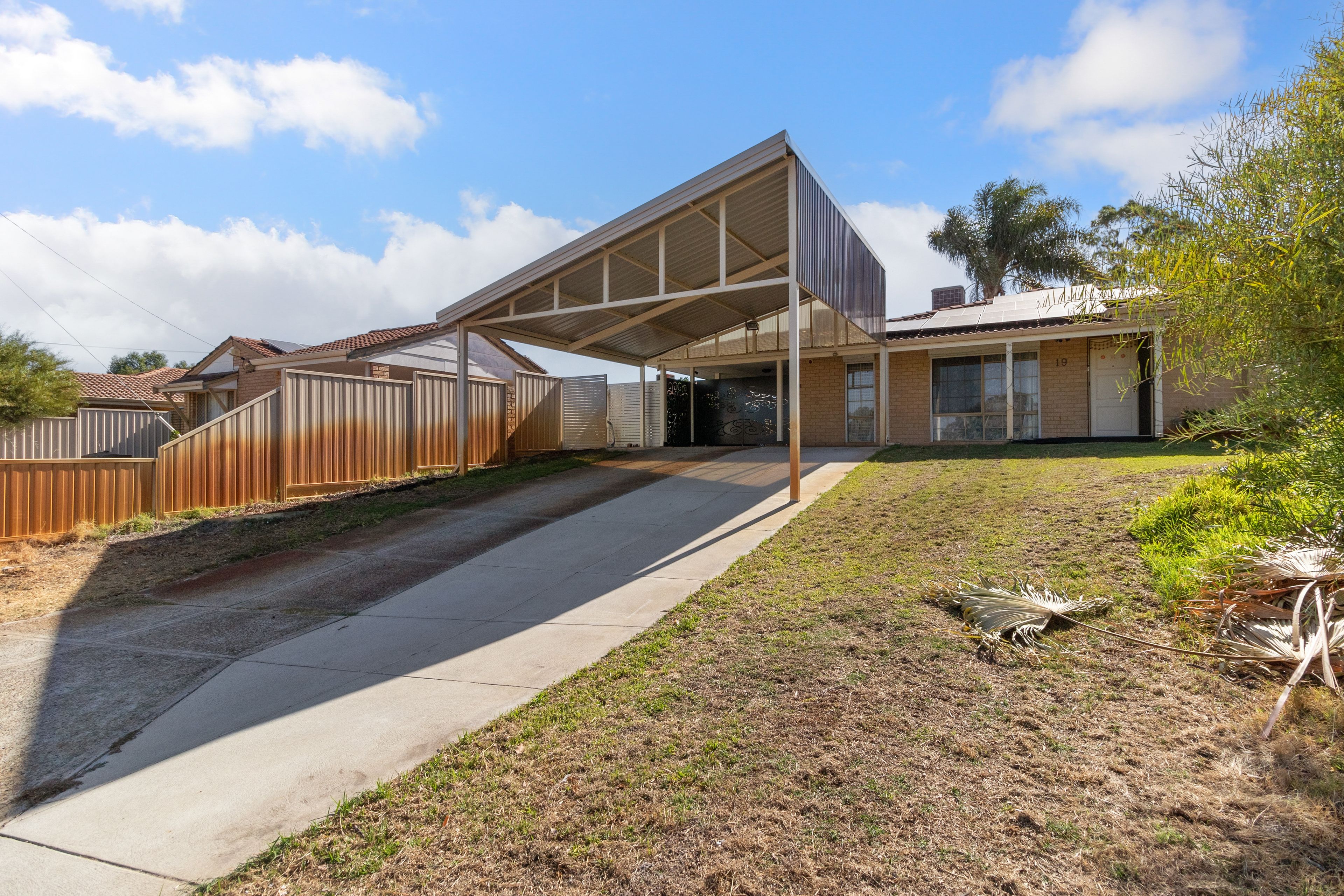 19 Maranon Crescent, Beechboro WA 6063