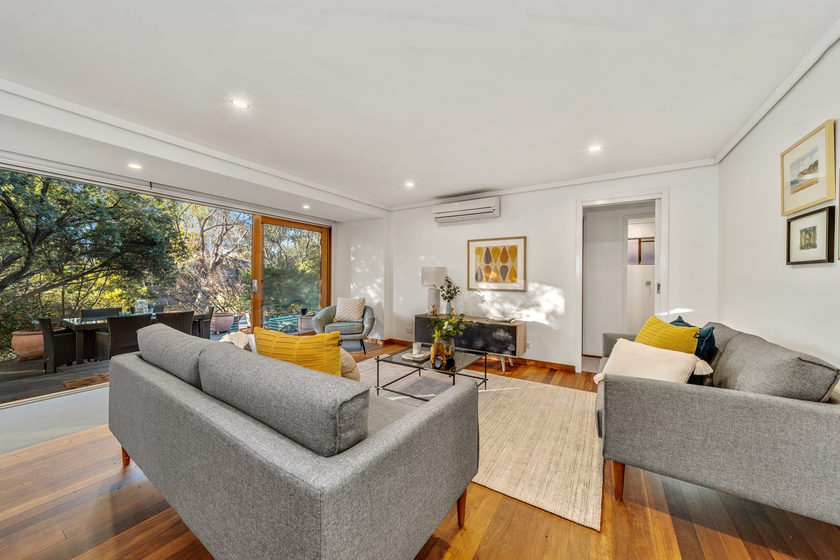 8 Dugdale Street, Cook, ACT 2614