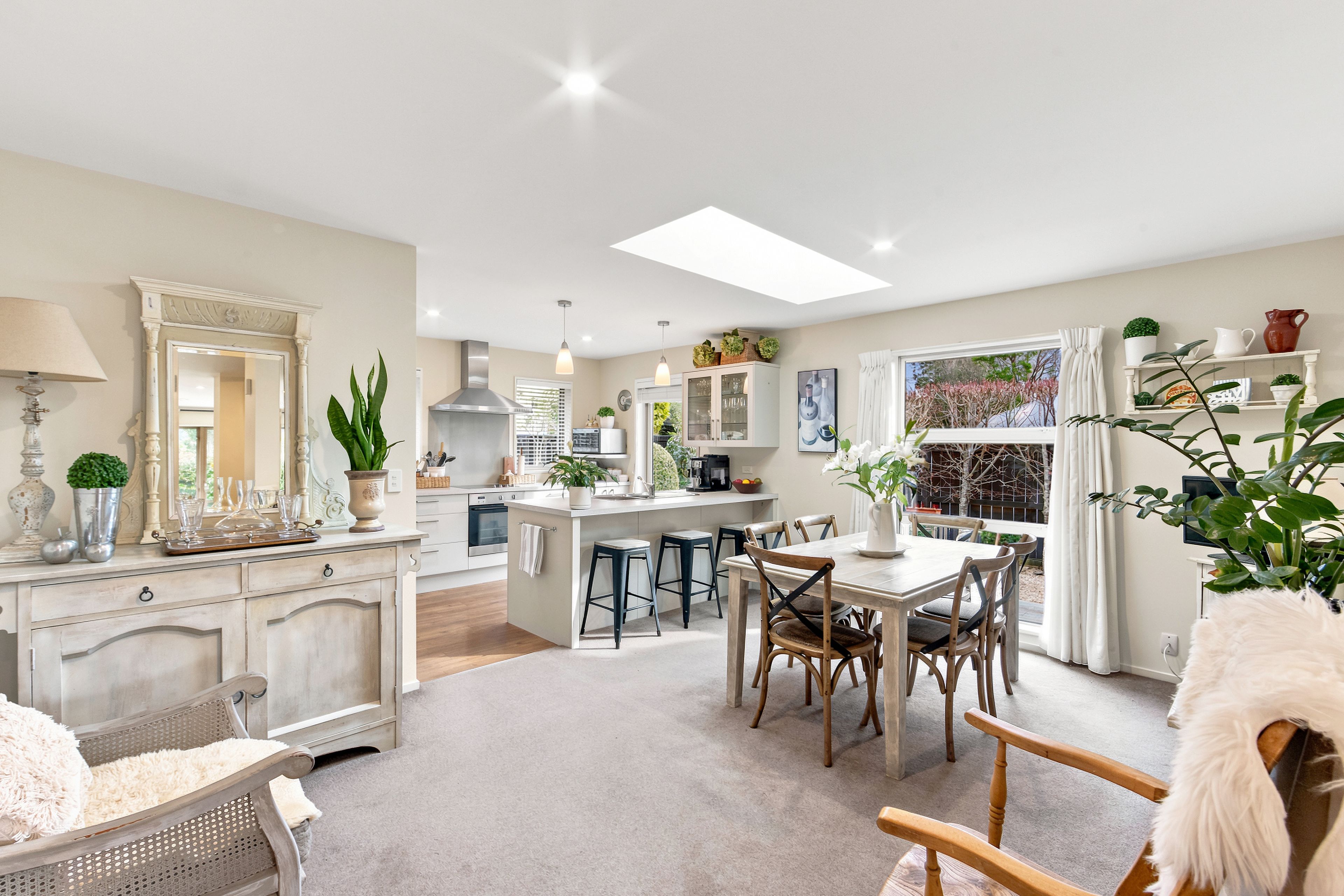 17 The Tors, Heathcote Valley, Christchurch City