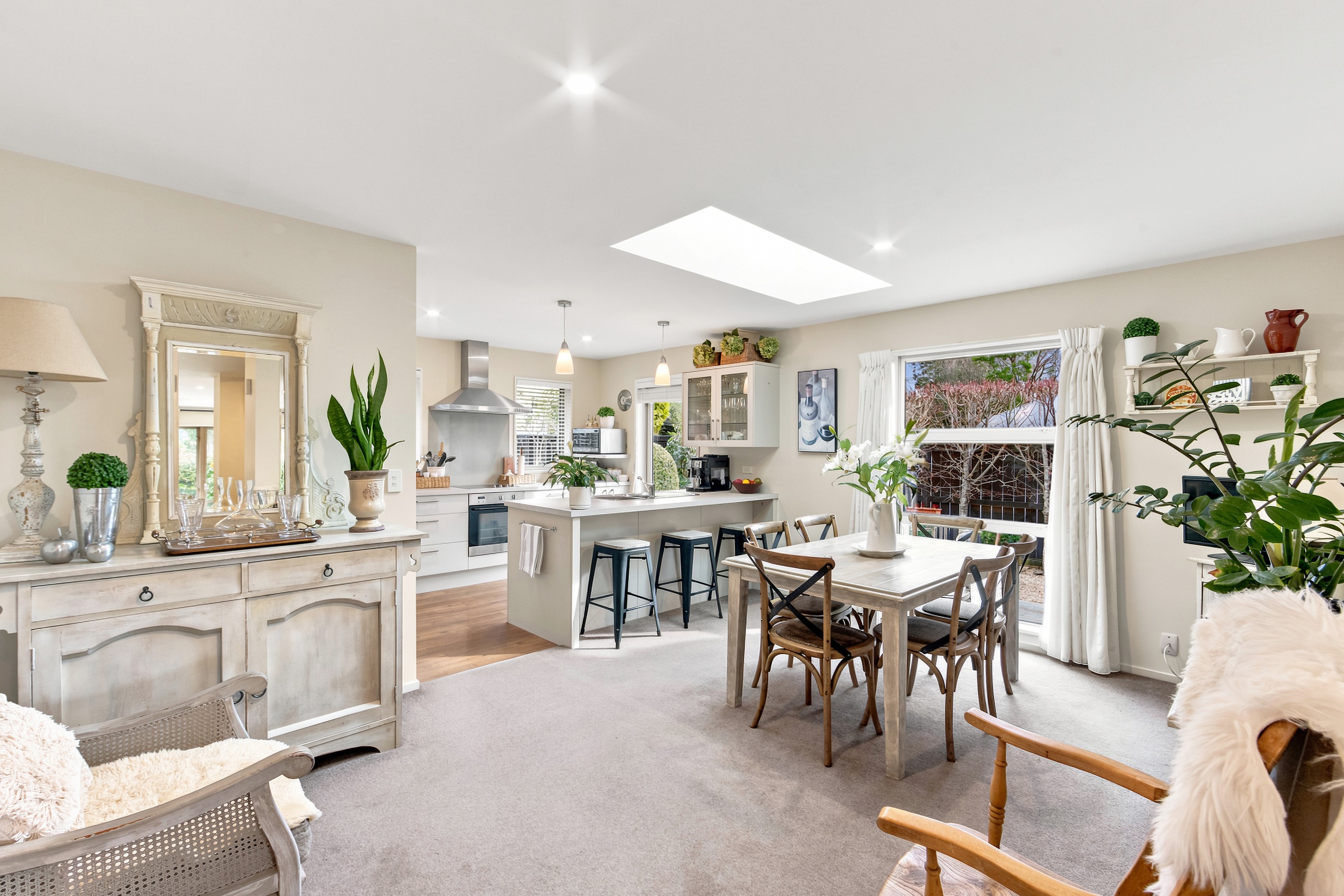 17 The Tors, Heathcote Valley, Christchurch City