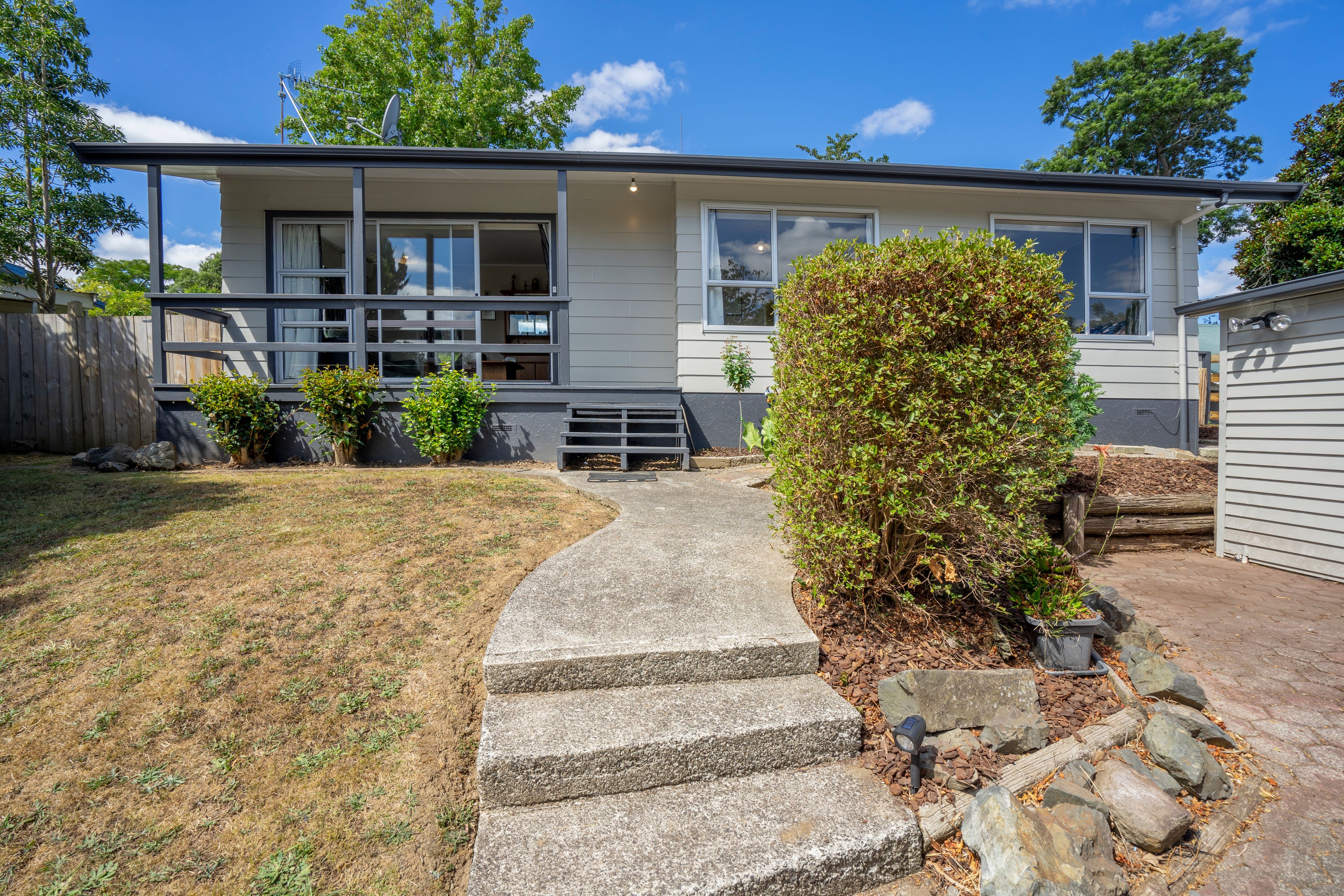 26 Camden Place, Pukete, Hamilton City