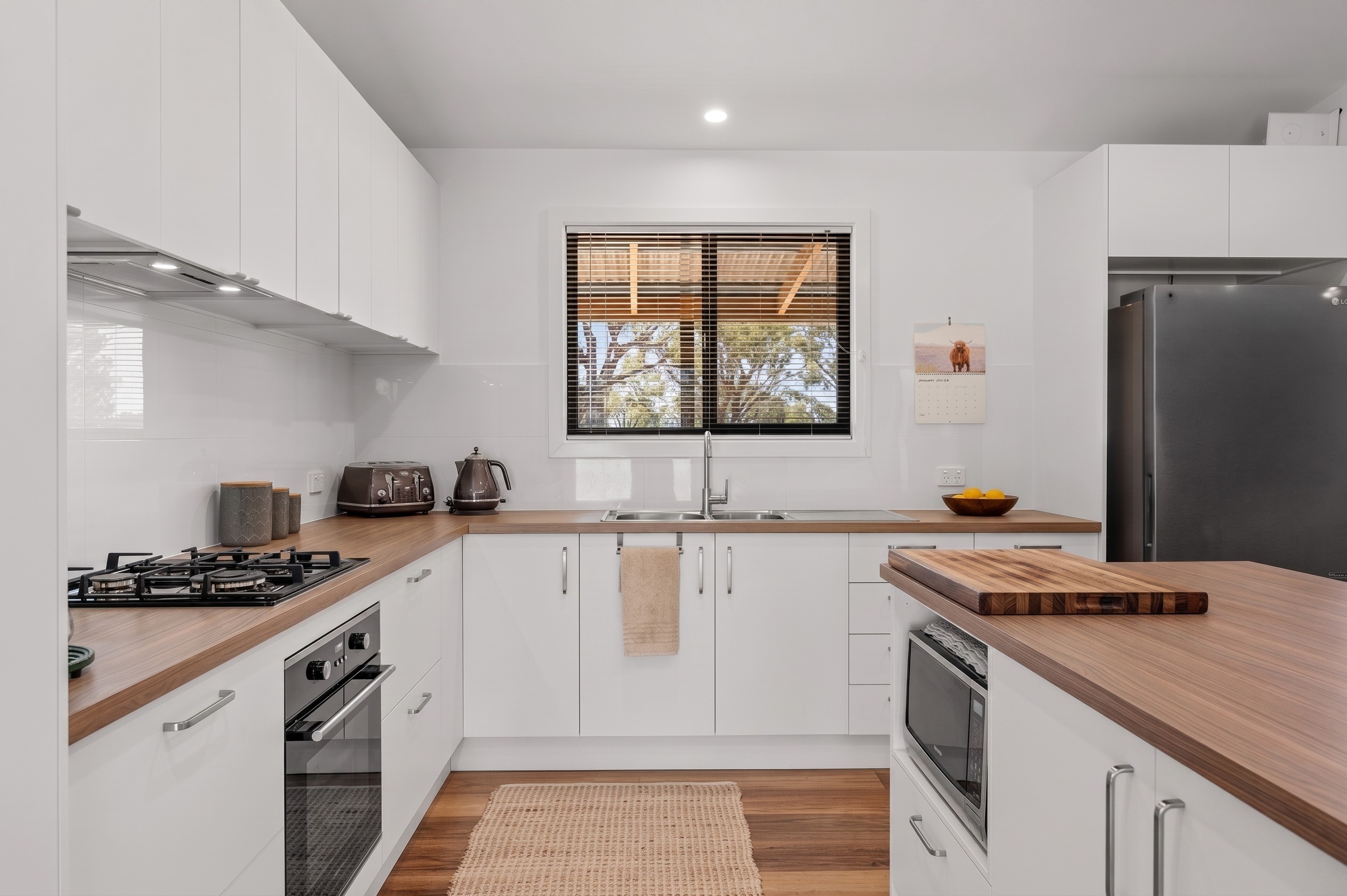 320 High Street, Violet Town, VIC 3669