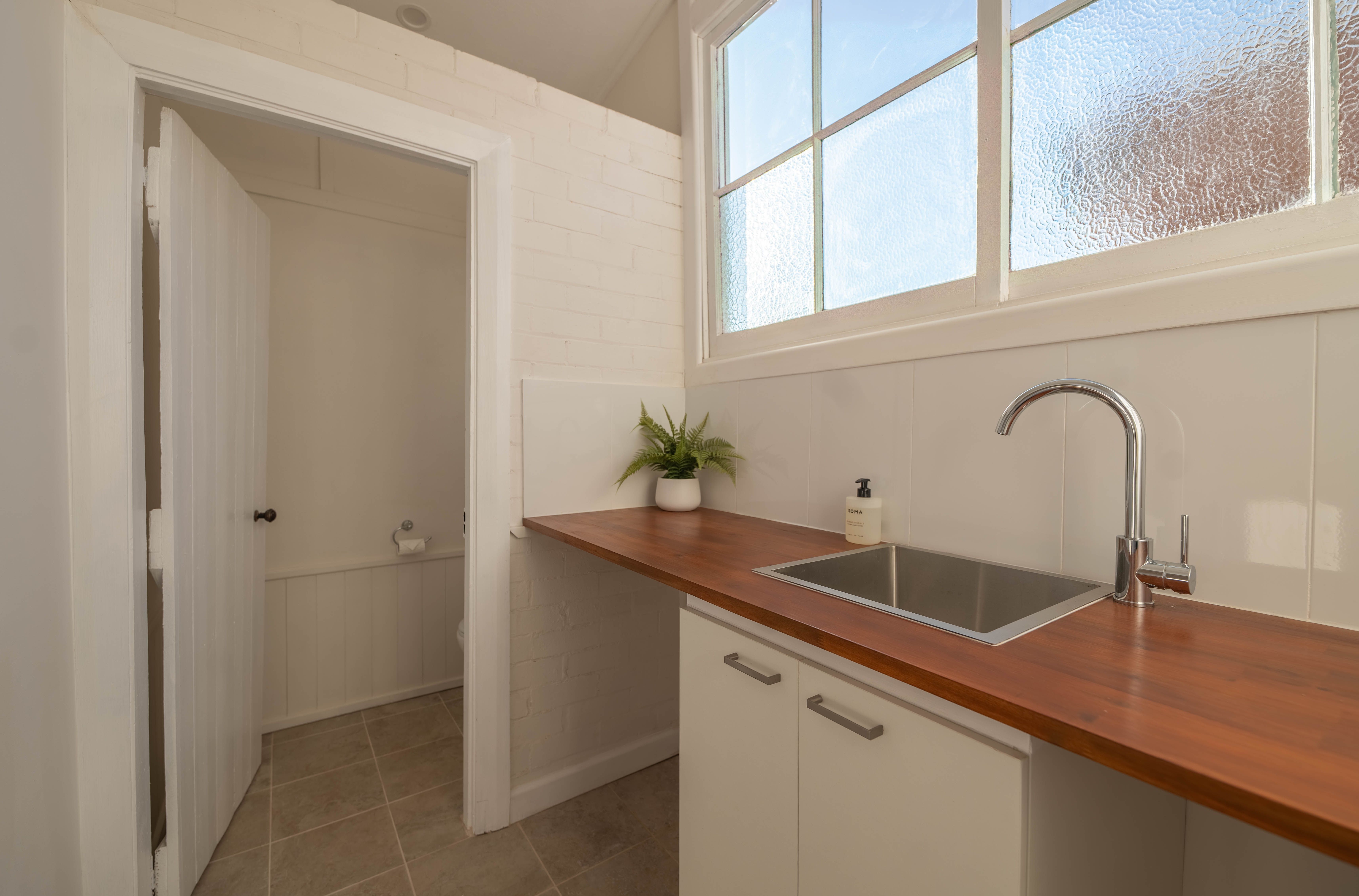 18 Phillip Street — photo 12 of 17