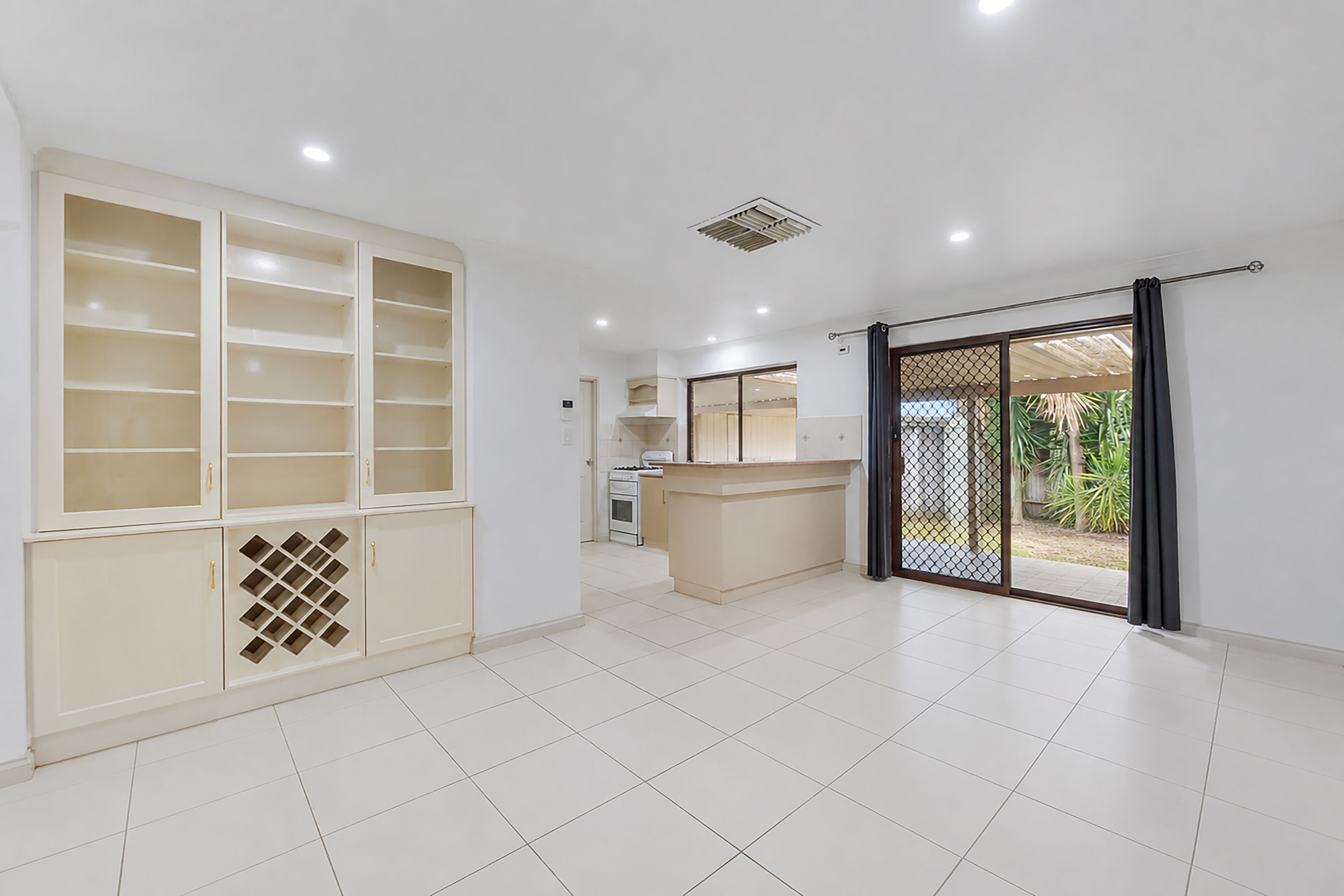 18 Taarnby Drive — photo 6 of 11