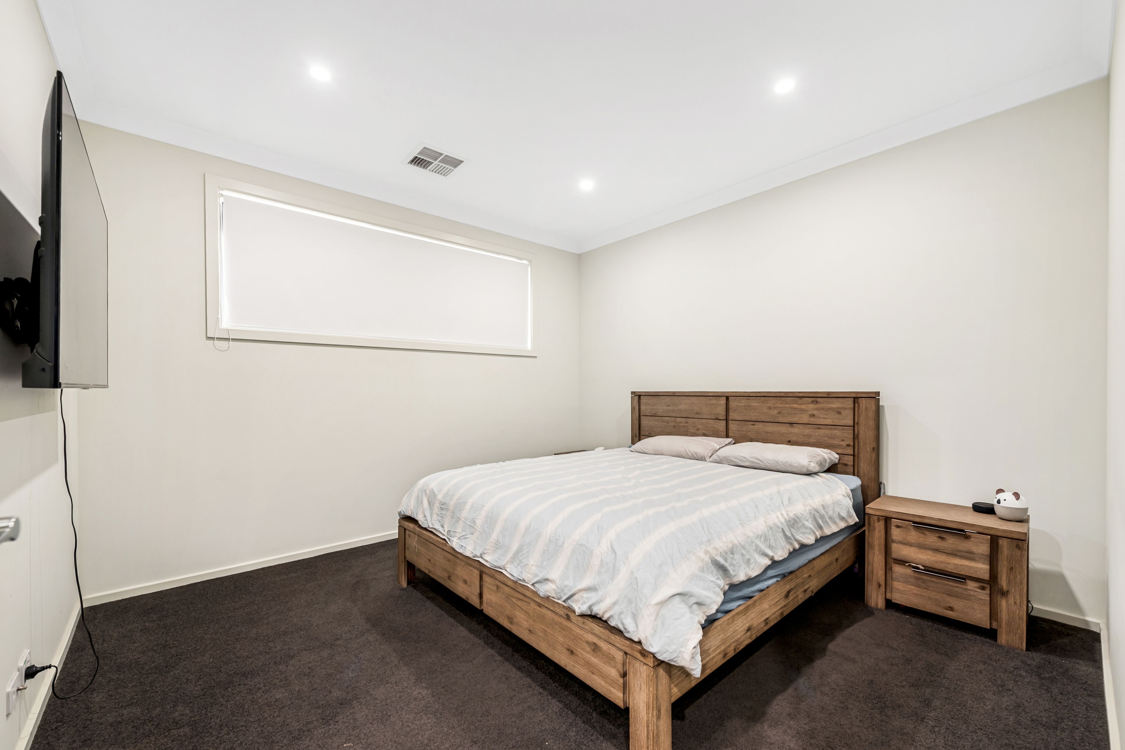 2 Barnabas Crescent — photo 5 of 12