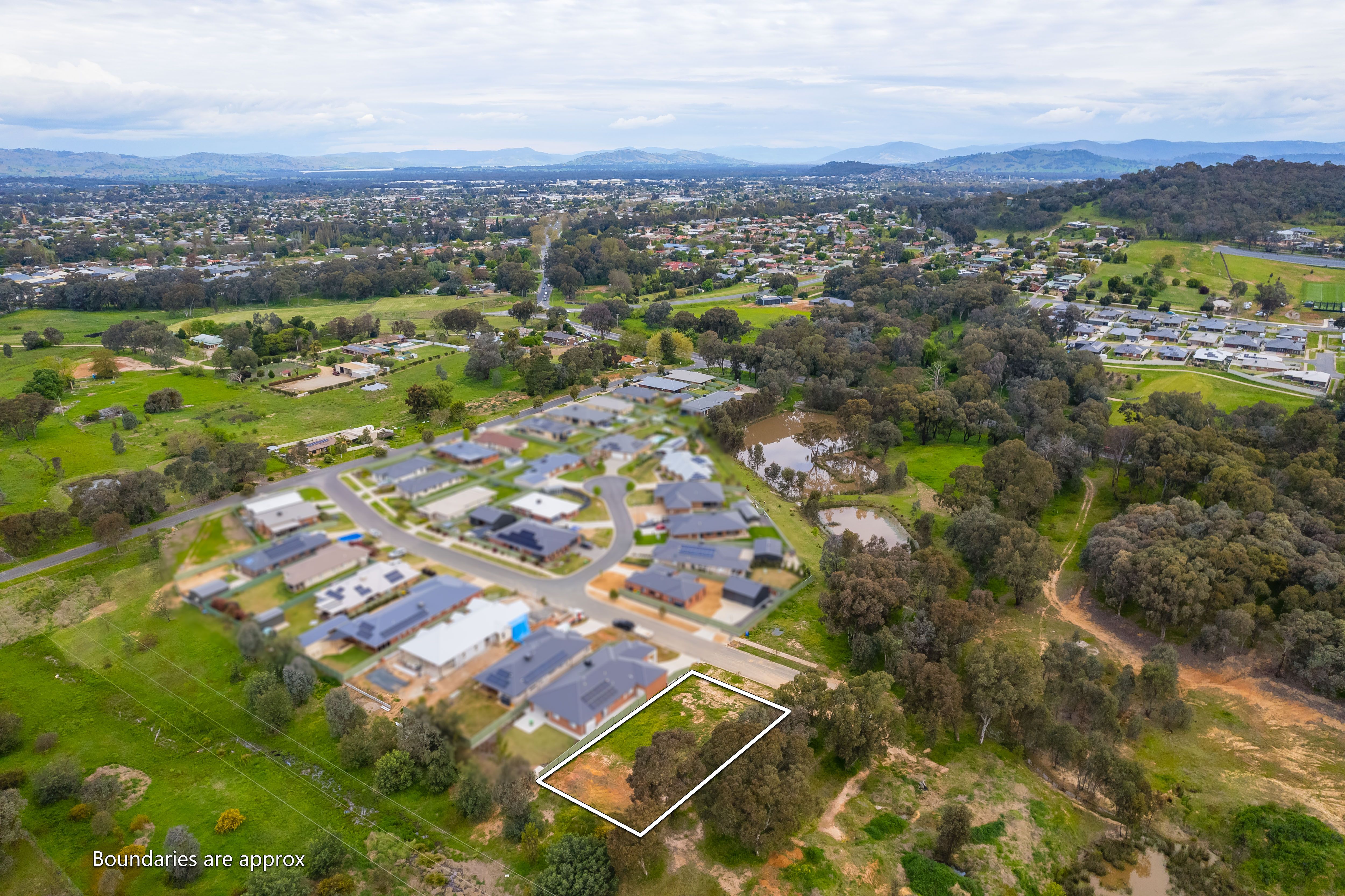 Lot 422 Macarthur Street, Lavington, NSW 2641 Sold Land Ray White