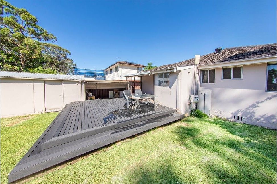 6 Hyacinth Street — photo 10 of 10