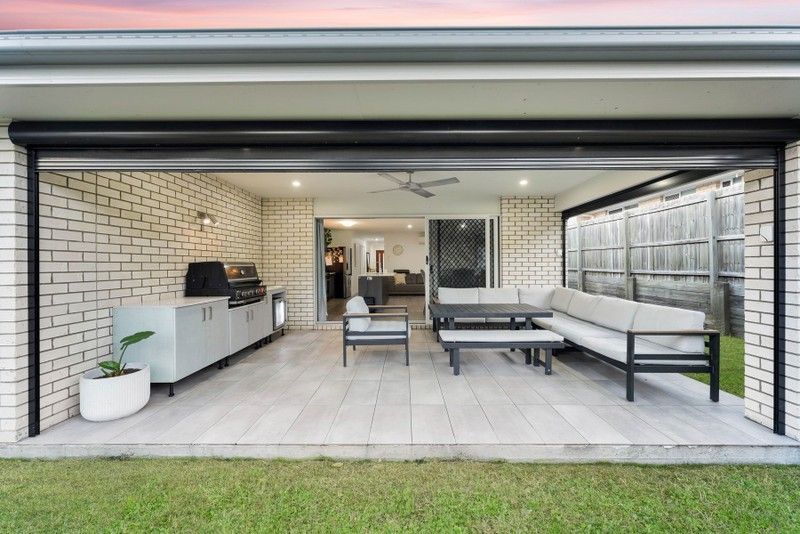 26 Goldfinch Street — photo 14 of 19
