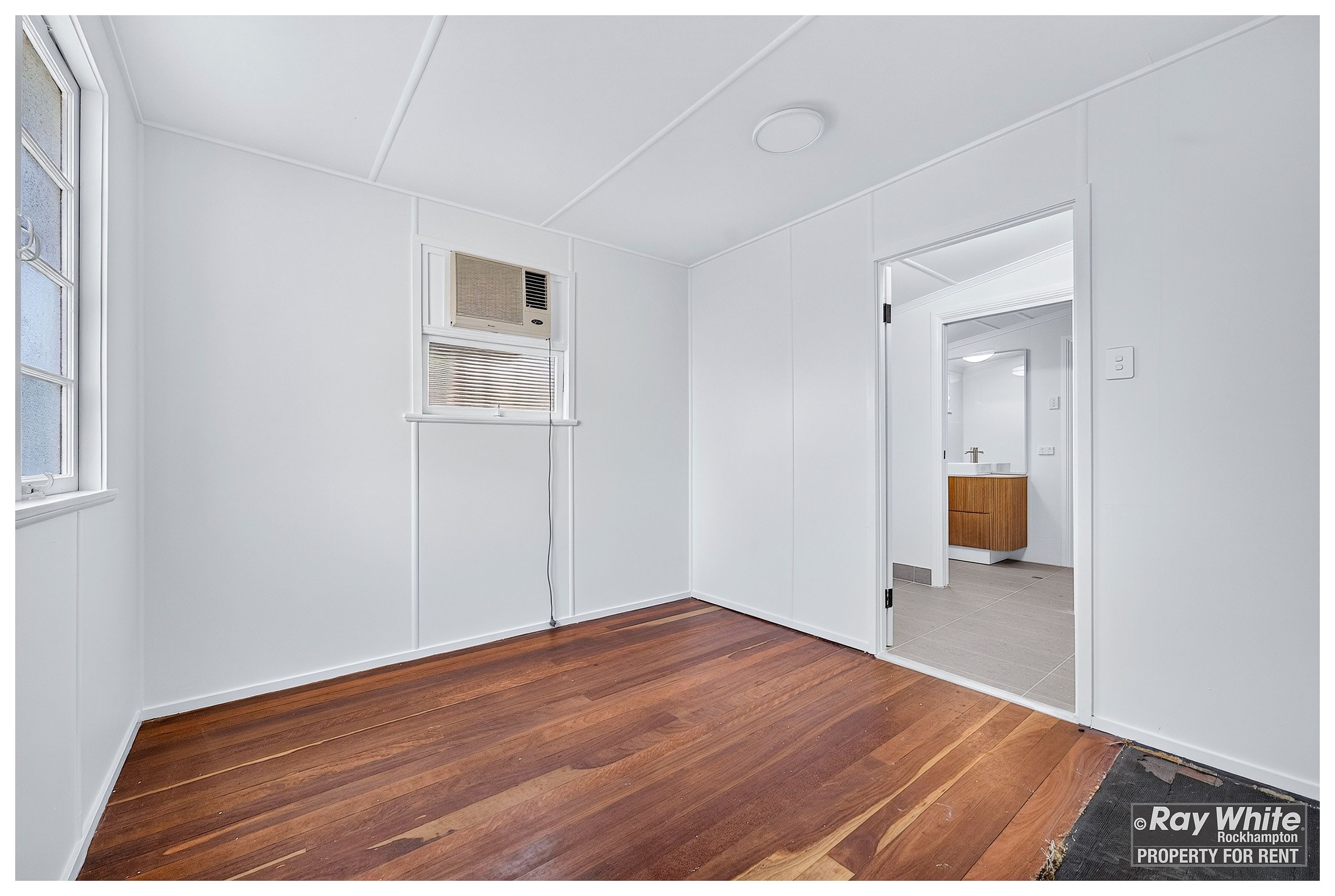 132 Stewart Street — photo 16 of 30