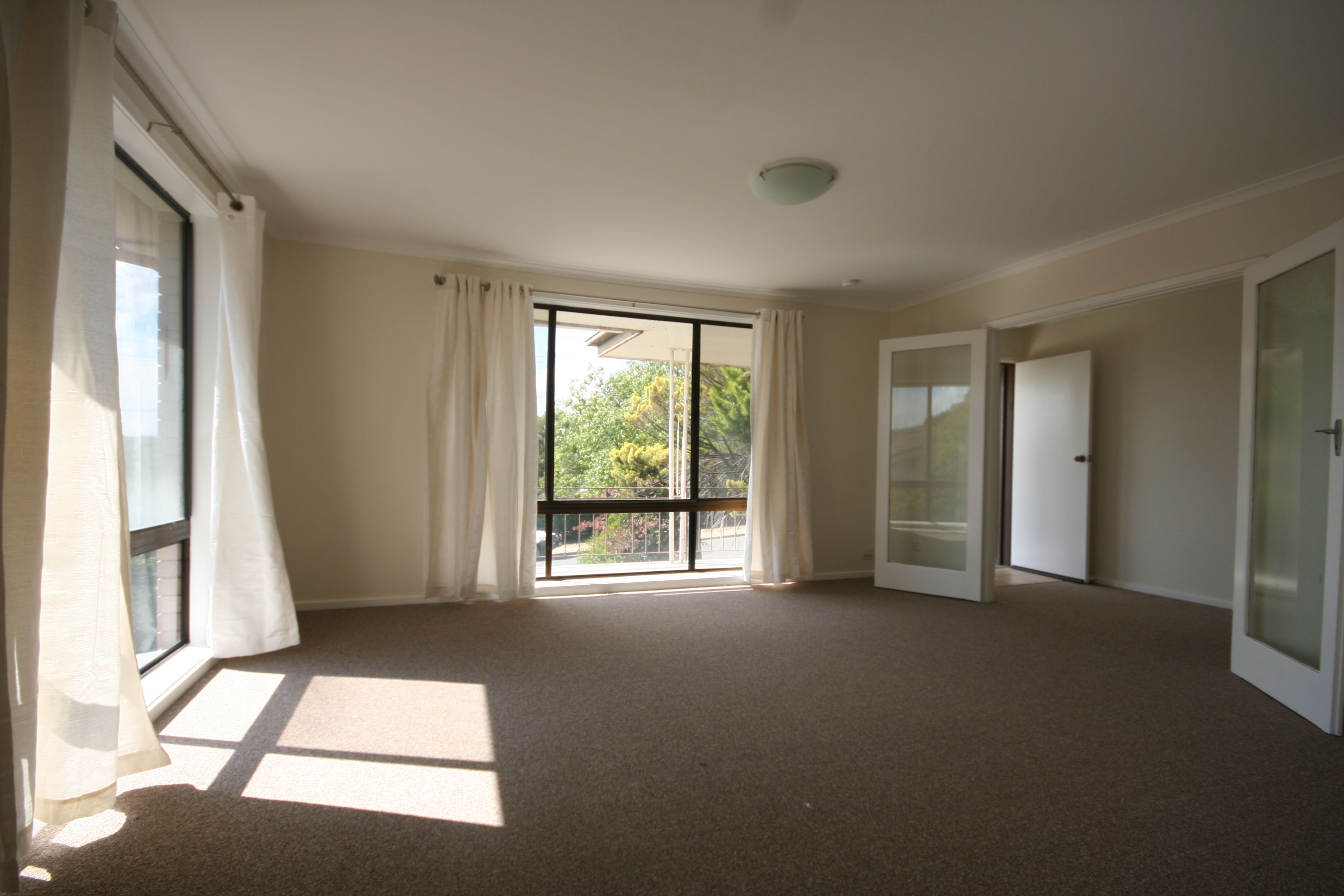 15 Dane Street, Queanbeyan, NSW 2620