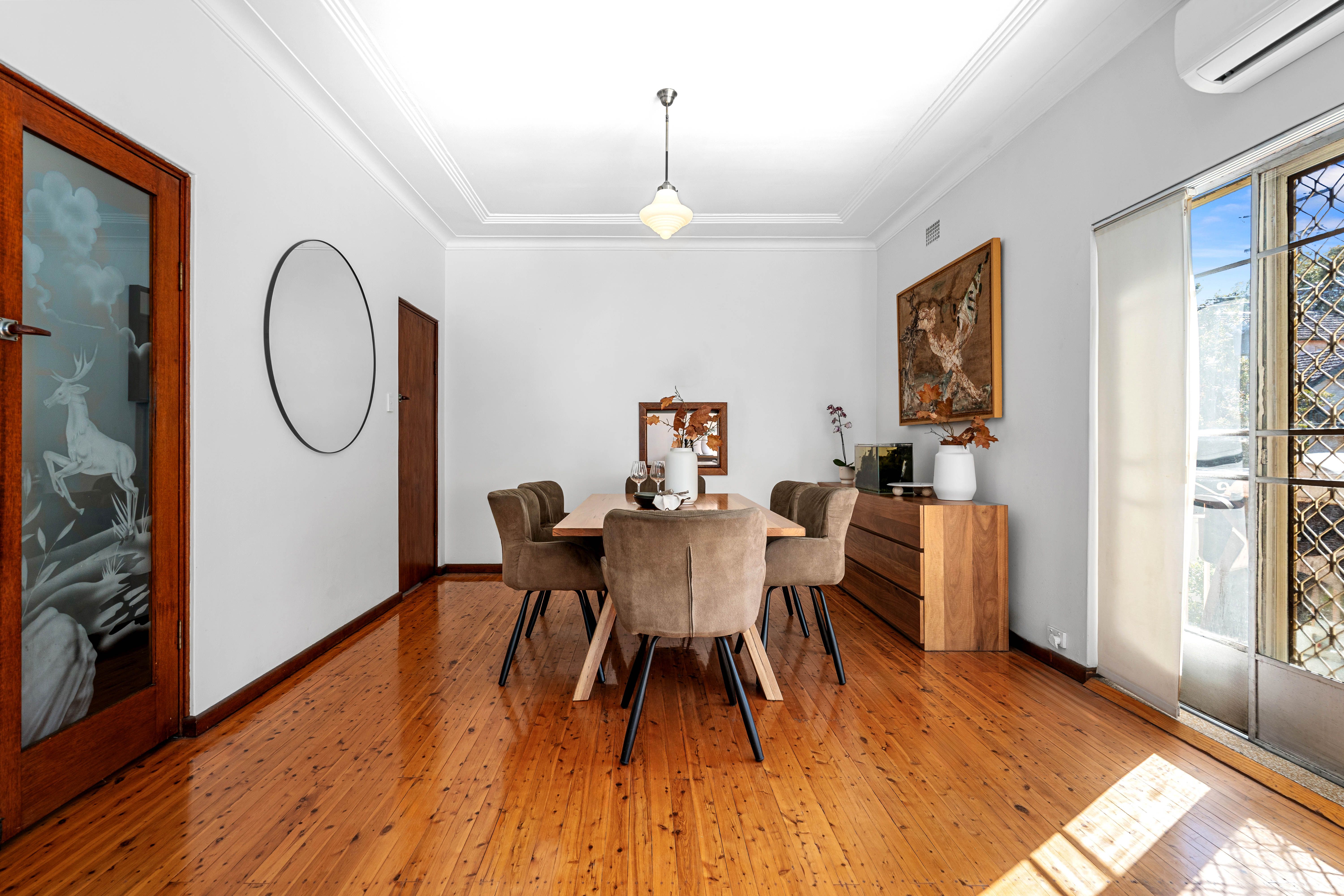 14a Laycock Road — photo 3 of 11