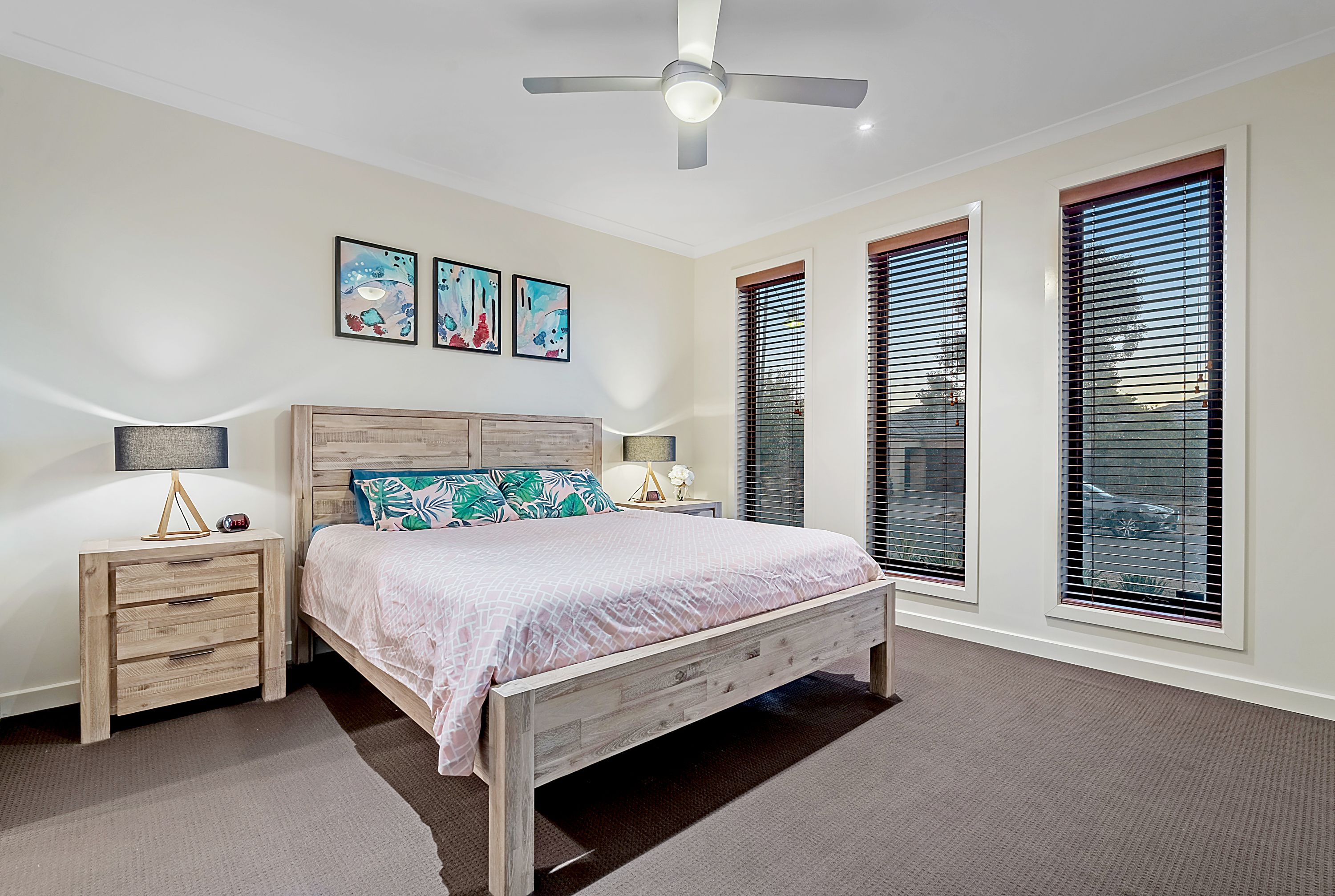 74 Bridgehaven Drive, Craigieburn, VIC 3064