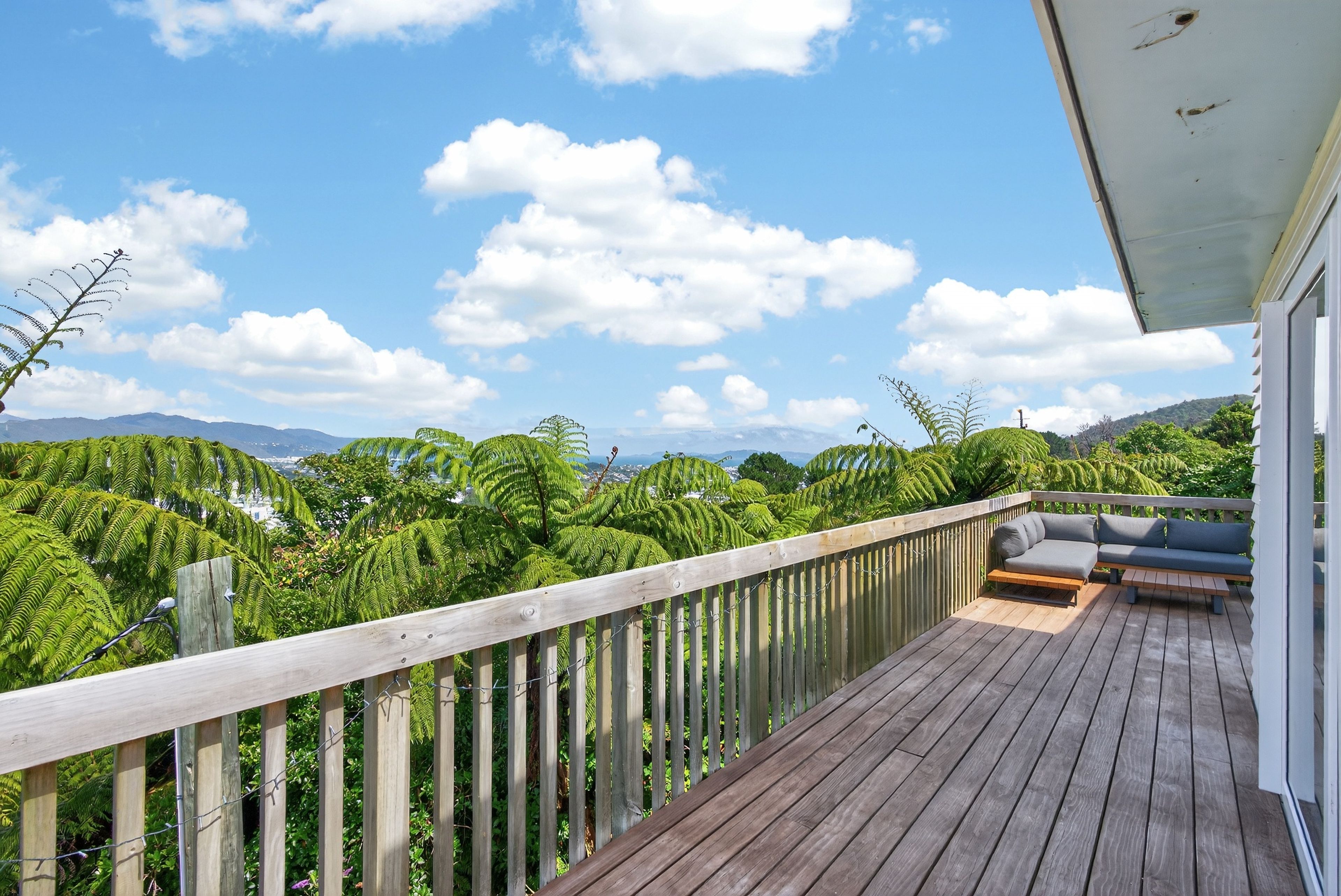 12H City View Grove, Harbour View, Lower Hutt City