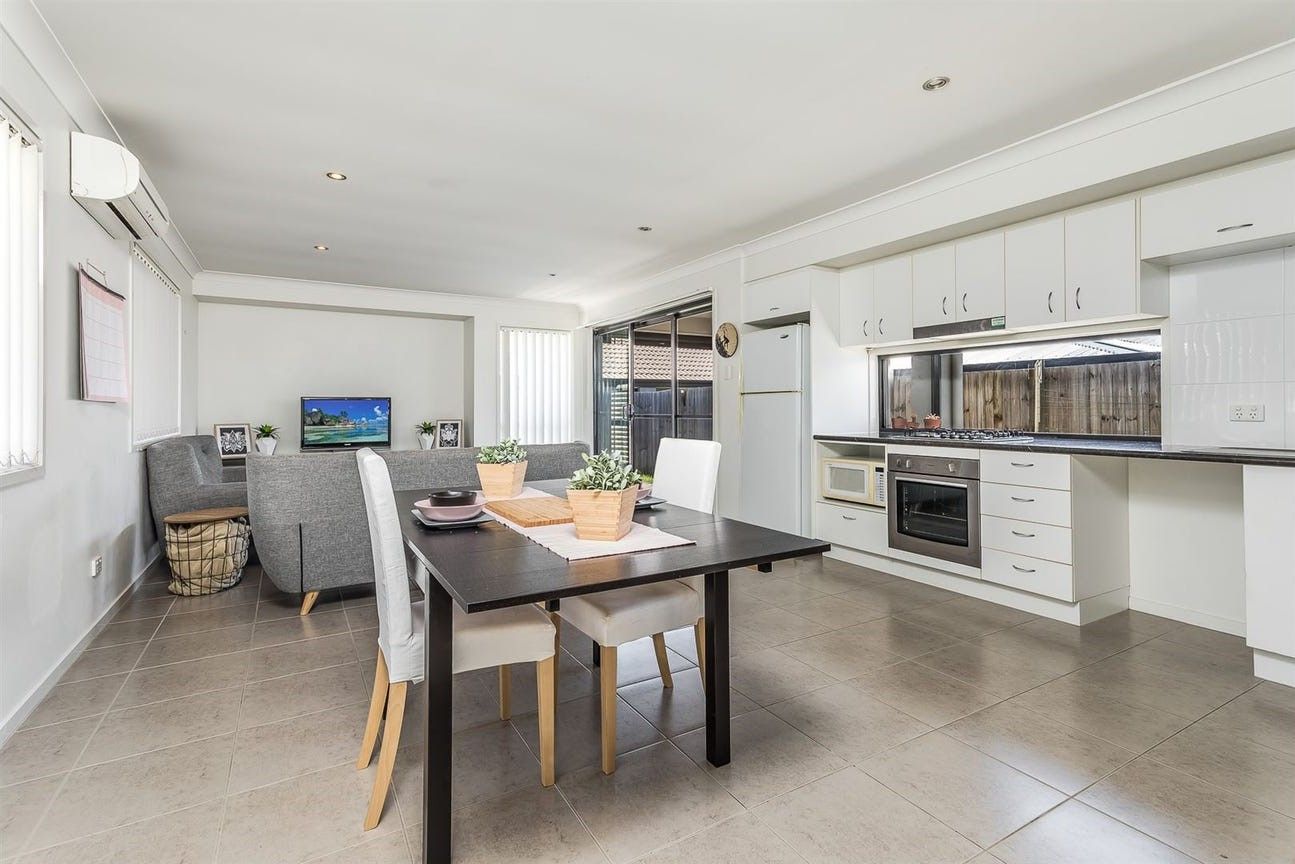 14 Chrysler Parade, North Lakes, QLD 4509