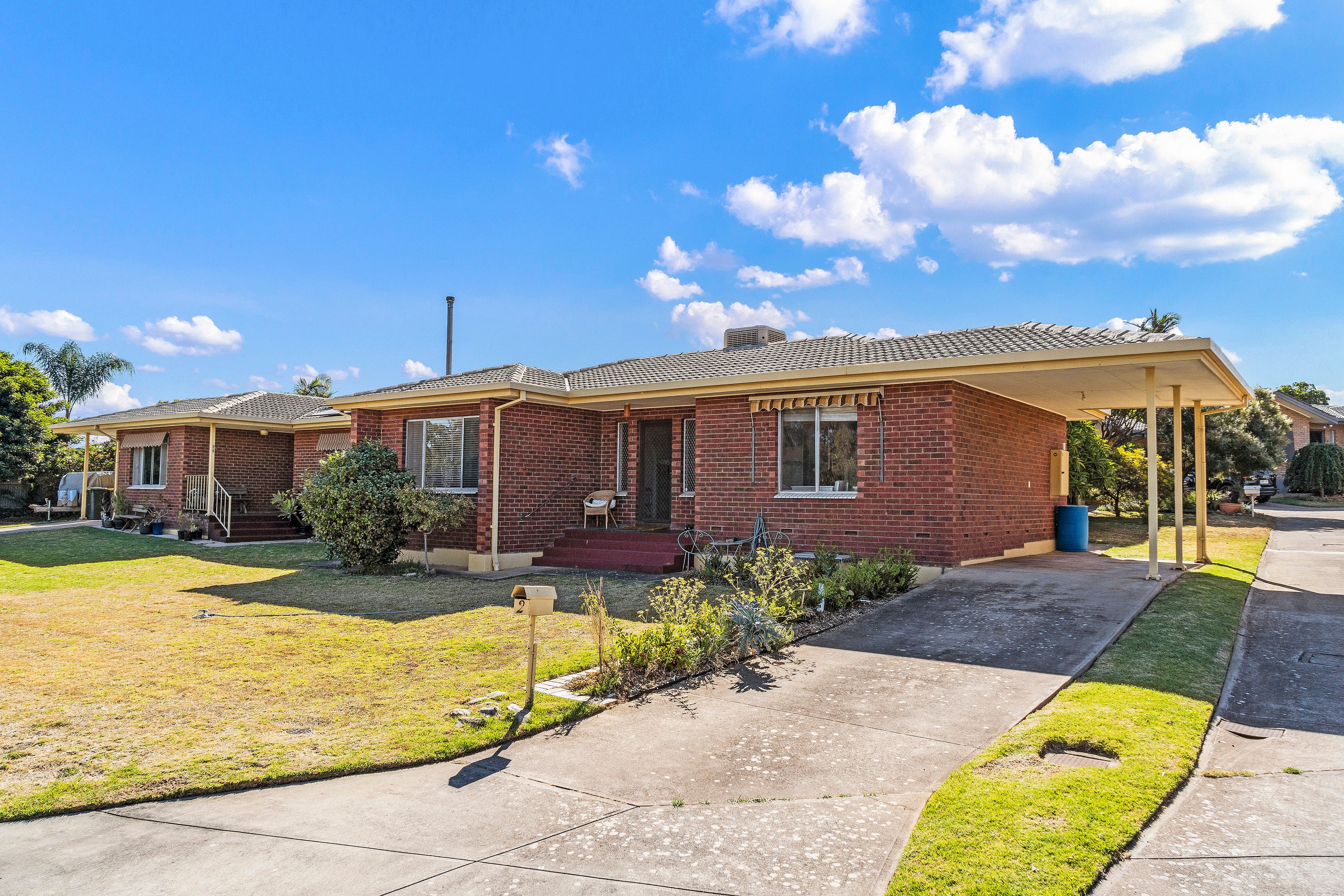2/8 Muhlhan Avenue, Windsor Gardens, SA 5087