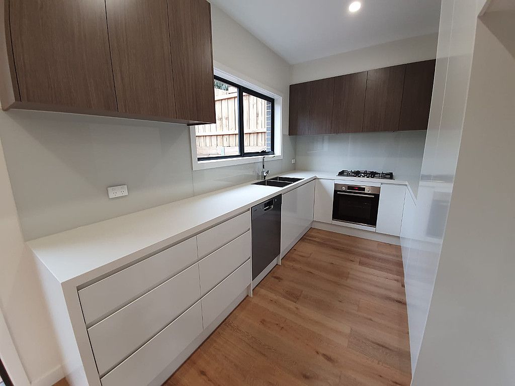2/13-15 Cabena Crescent, Chadstone, VIC 3148