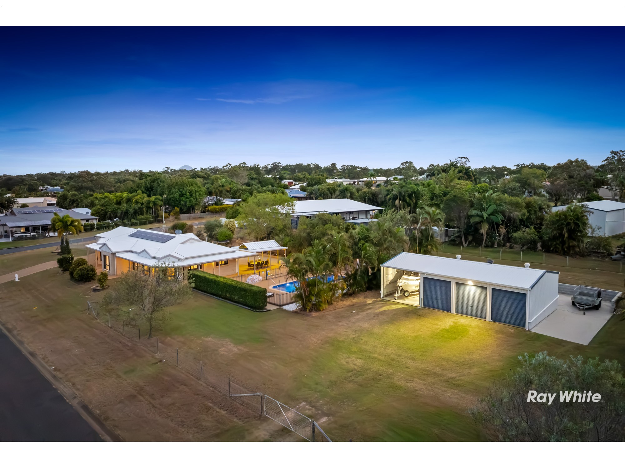 45 Bernborough Drive, Barmaryee, QLD 4703