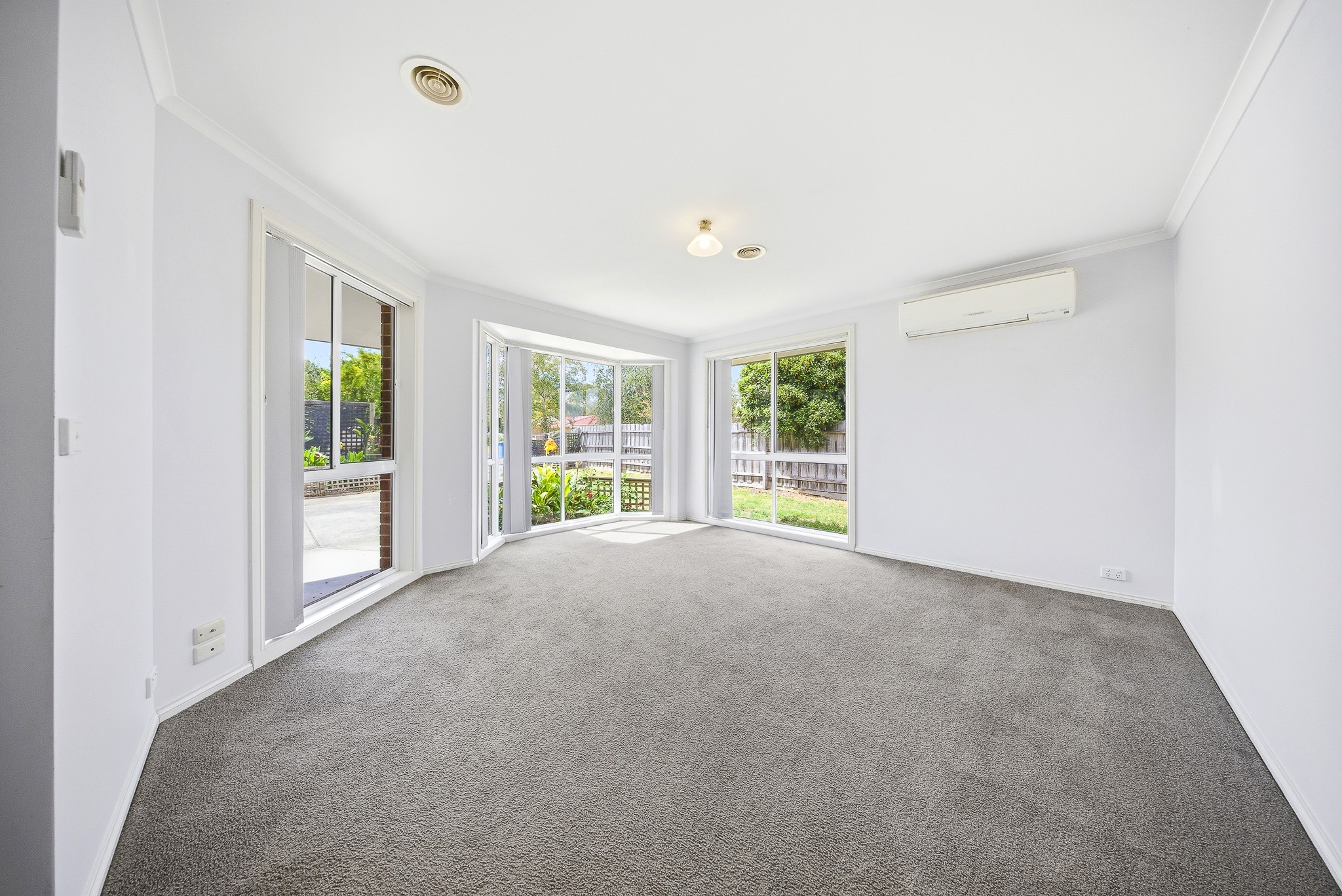35 Bellevue Drive, Berwick, VIC 3806