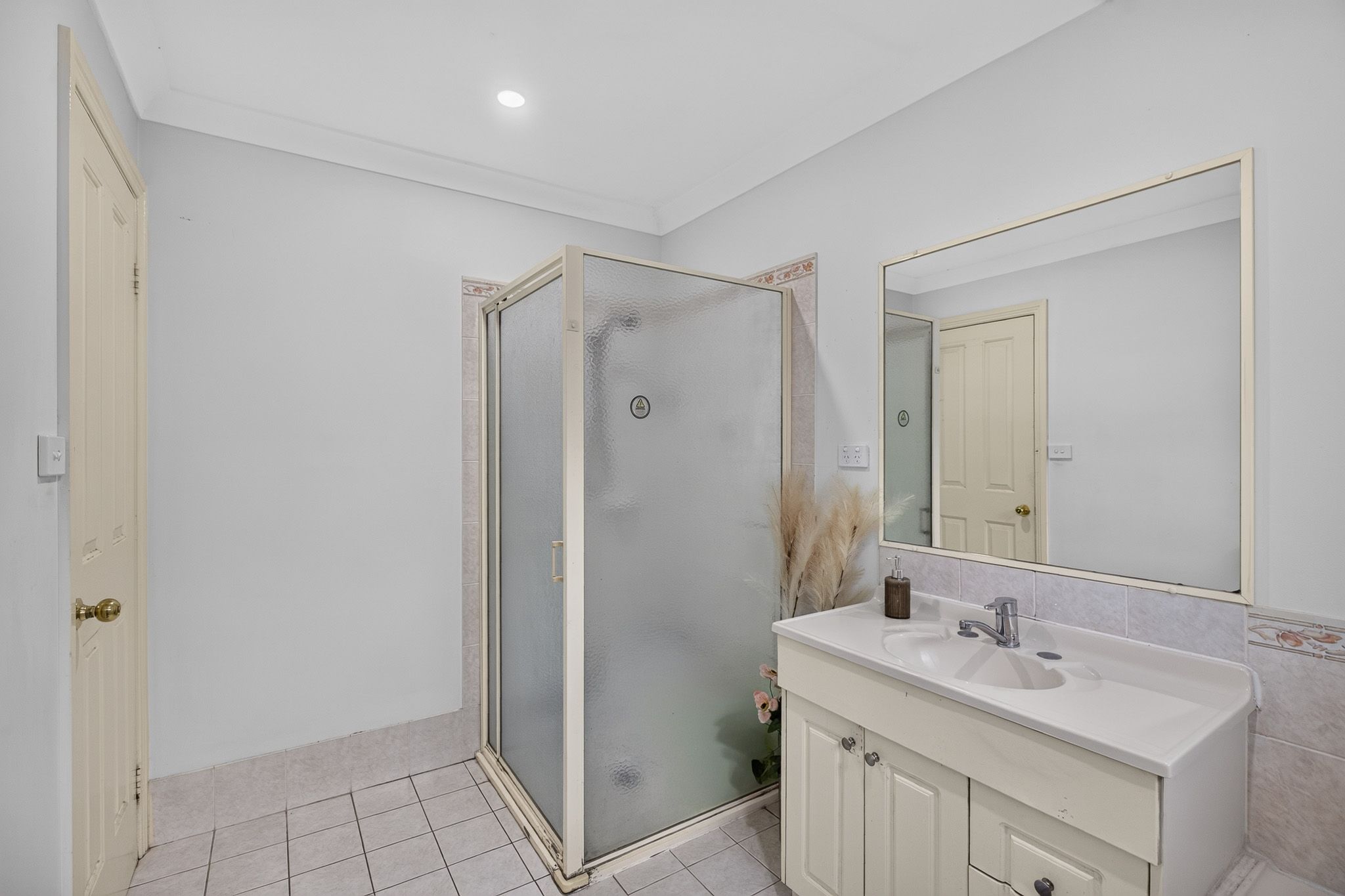 4 Webb Place — photo 15 of 22