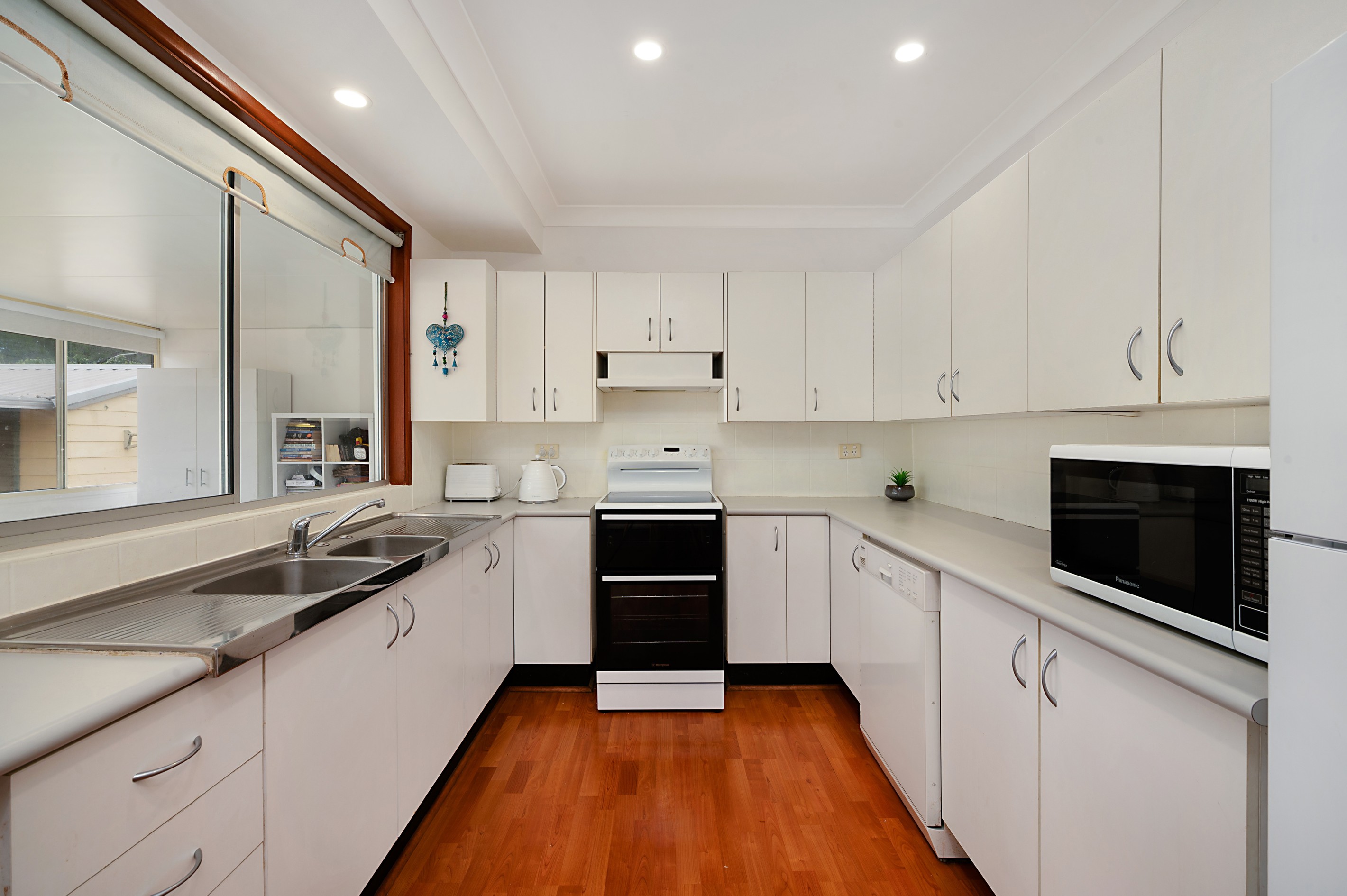 5 Buckingham Close, Thornton, NSW 2322