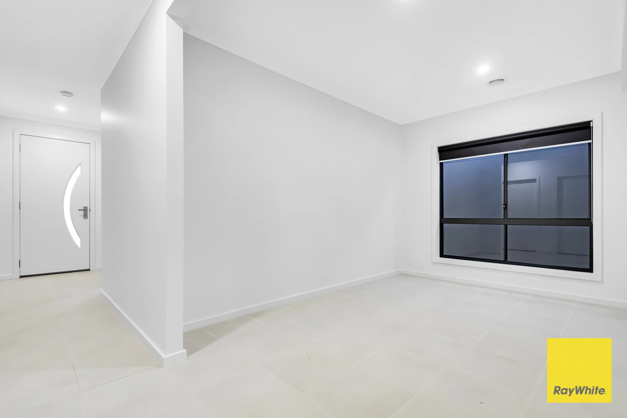 5 Dugan Street, THORNHILL PARK, VIC 3335