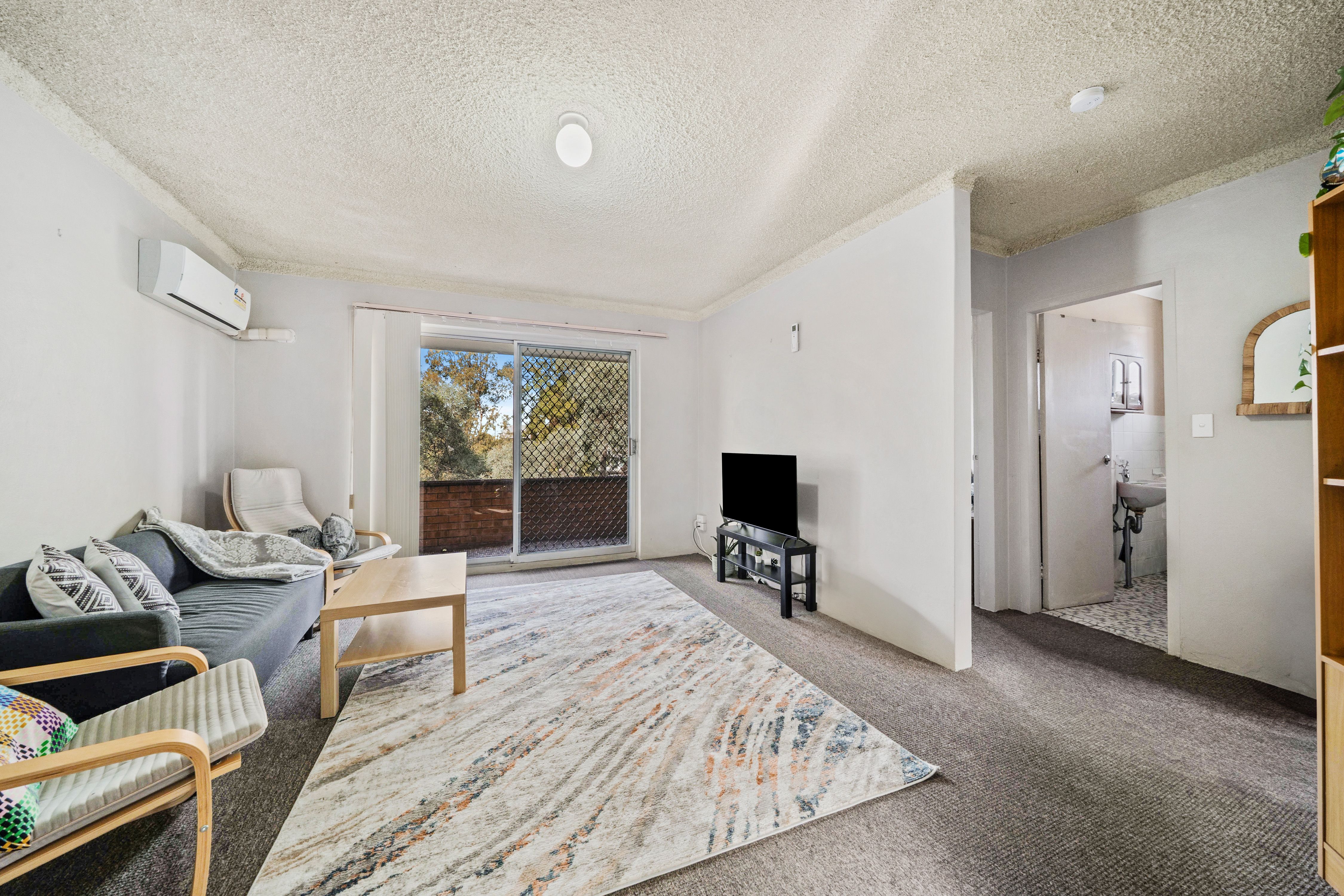 9/37 Rodgers Street — photo 3 of 12
