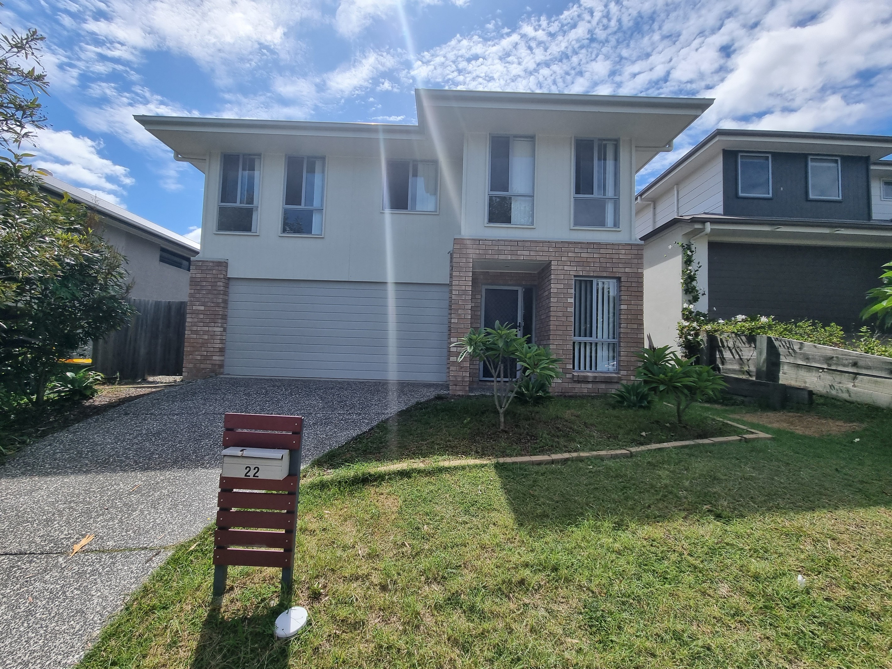 22 Oakmoss Drive, Springfield Lakes, QLD 4300