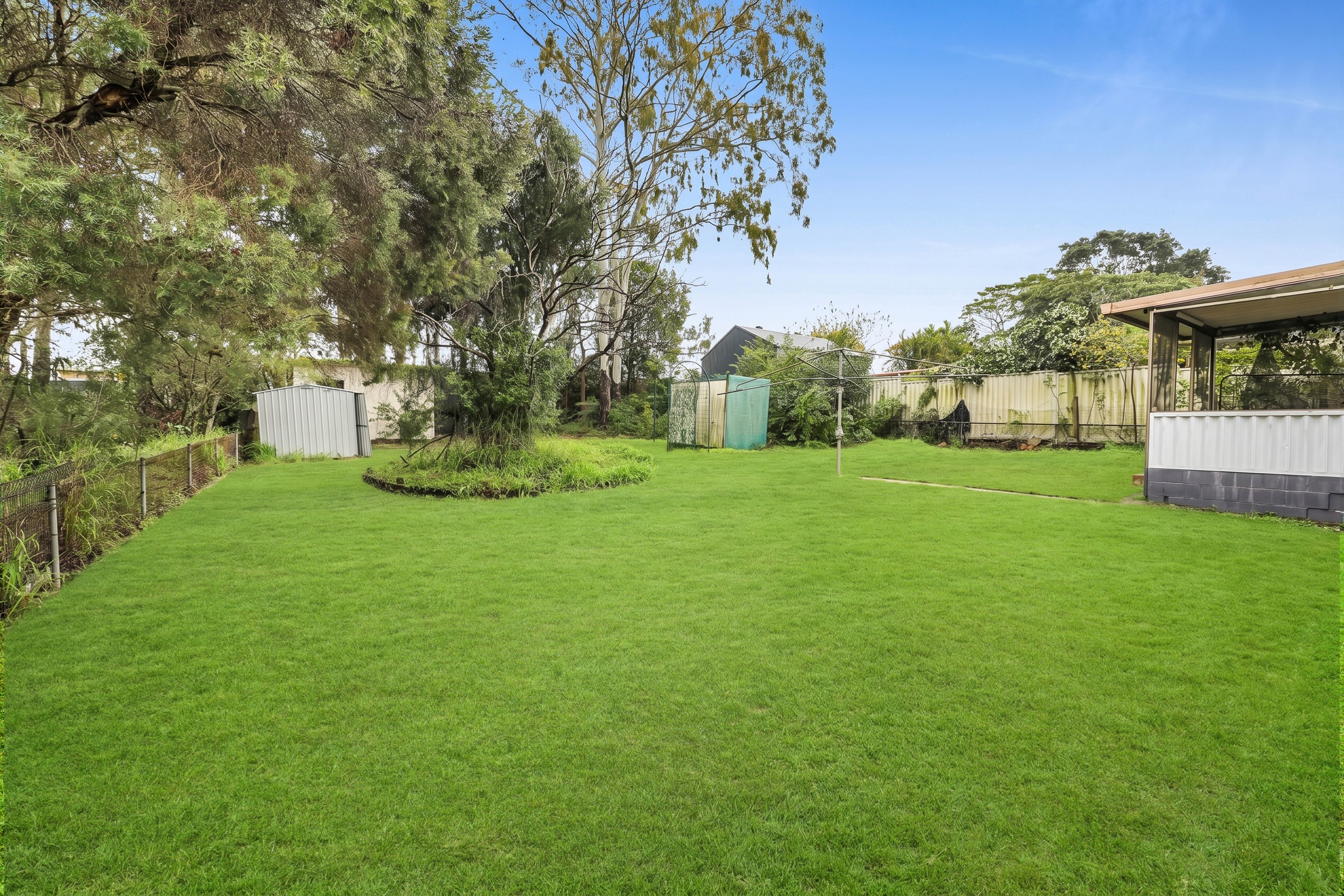 8 Marginson Street, Leichhardt, QLD 4305