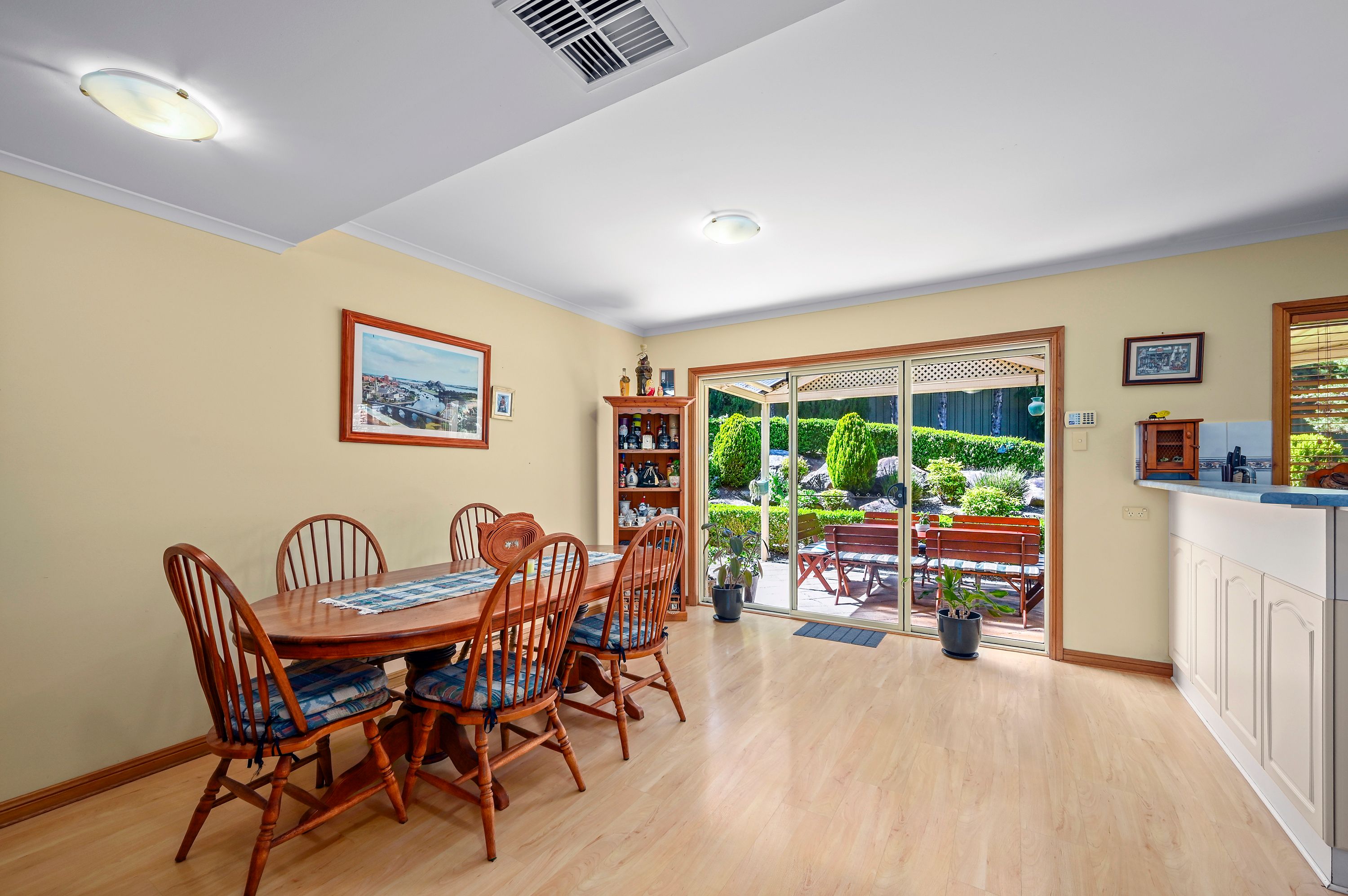 9b St Vincent Close — photo 8 of 26