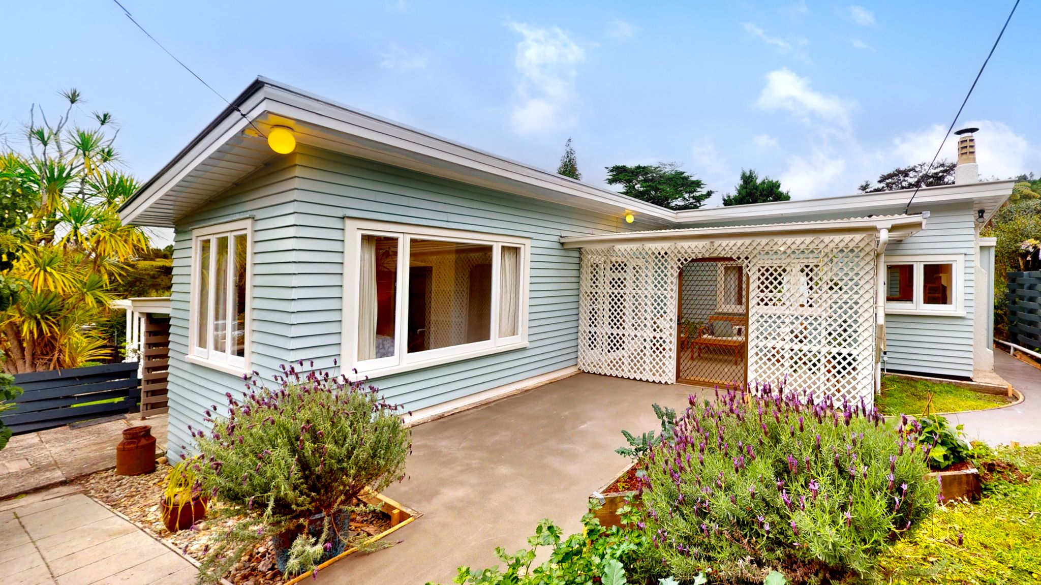 11 Rimutaka Place, Titirangi, Waitakere City