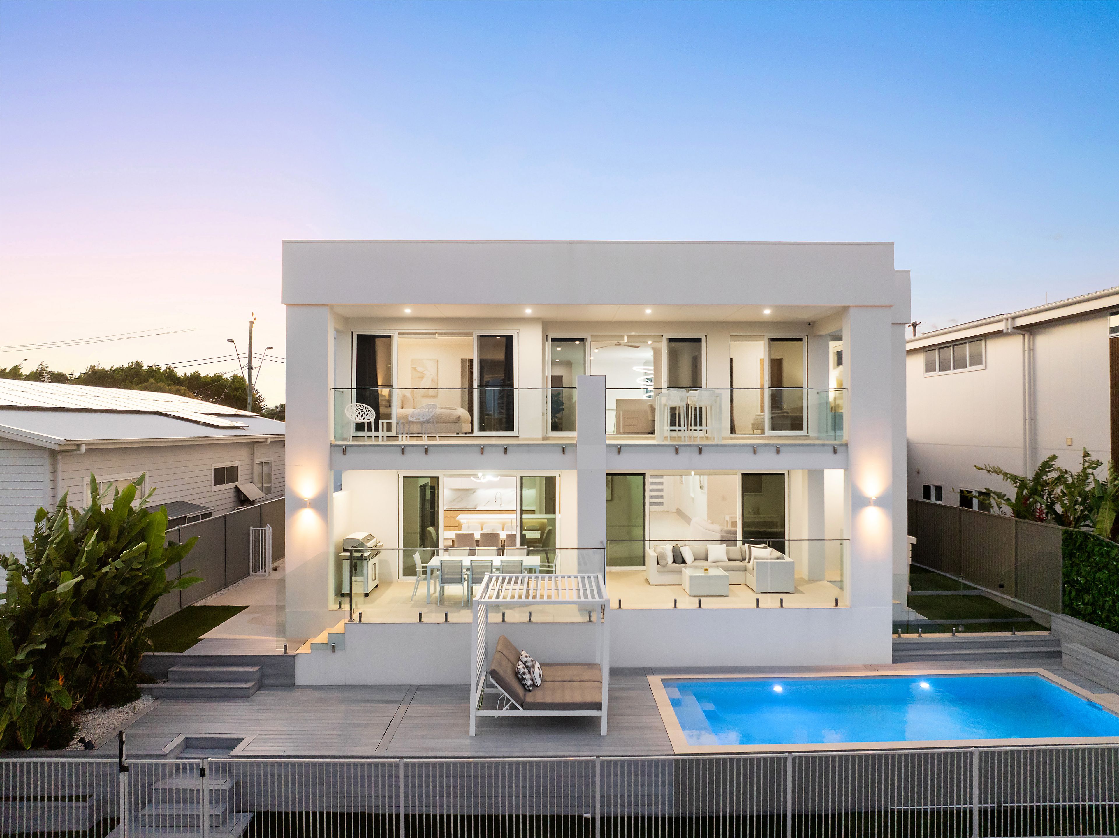 96 Rio Vista Boulevard, Broadbeach Waters, QLD 4218