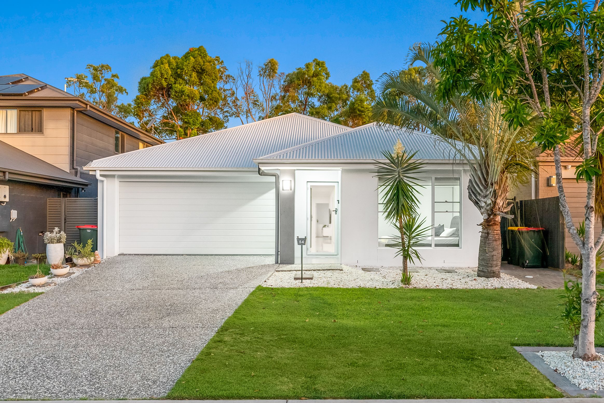 54 Dickson Crescent, North Lakes QLD 4509