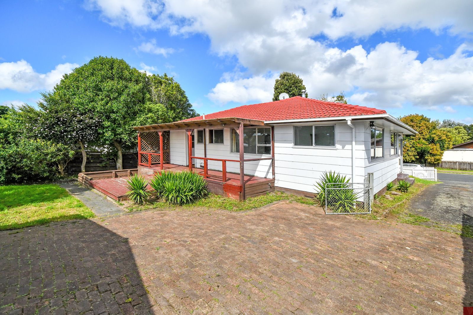 12 Damian Way, Weymouth, Manukau City